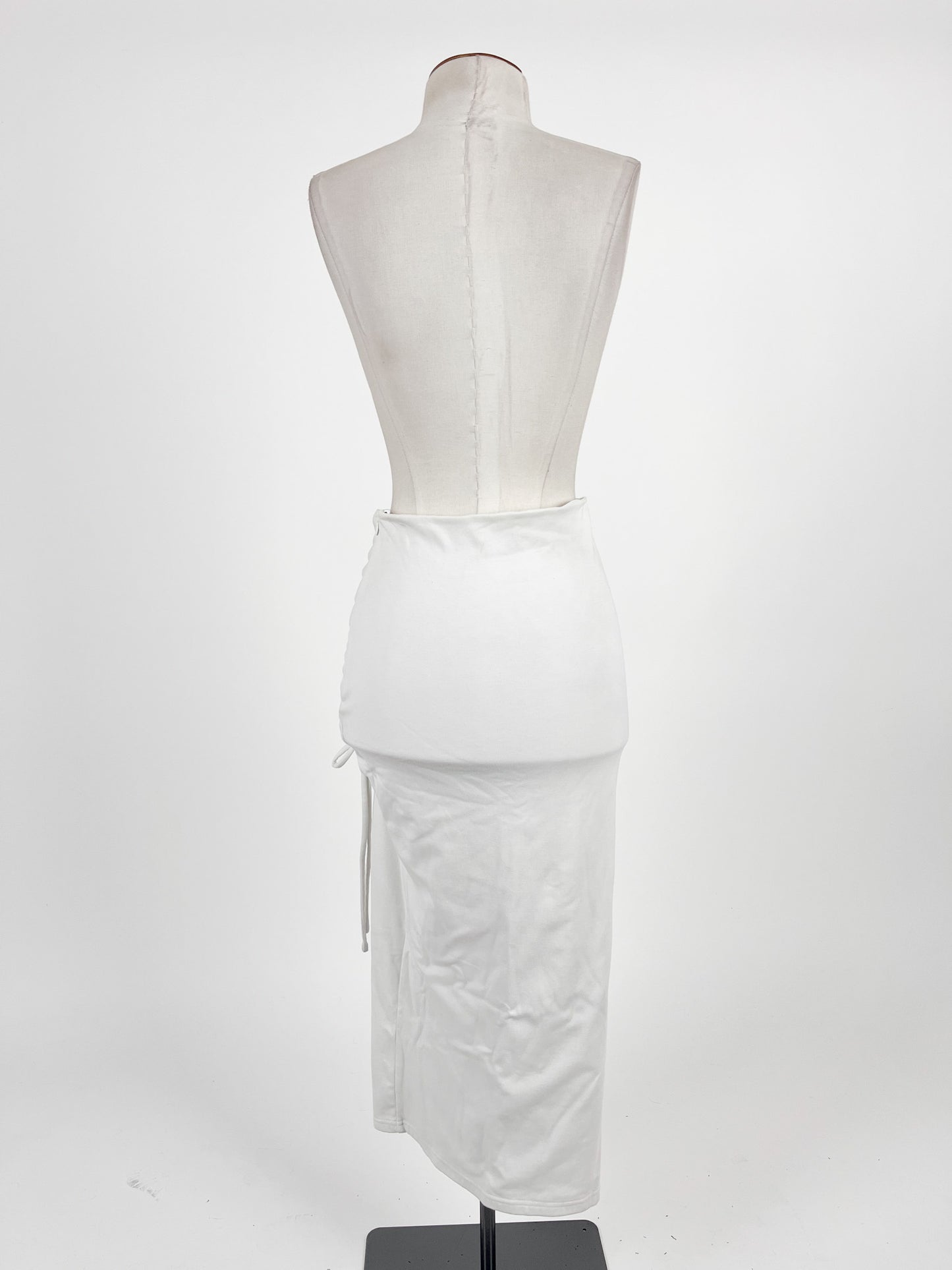 Beginning Boutique | White Cocktail Skirt | Size 10