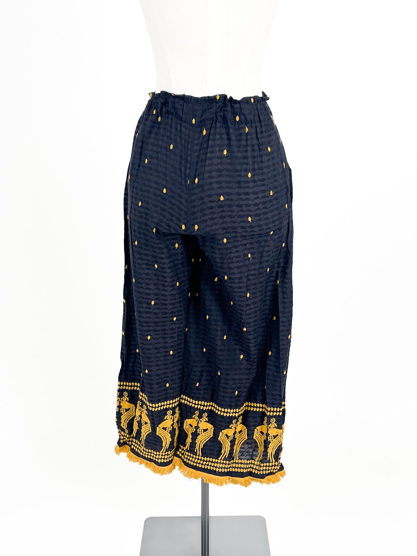 River Island | Black Stretchy Pants | Size 6