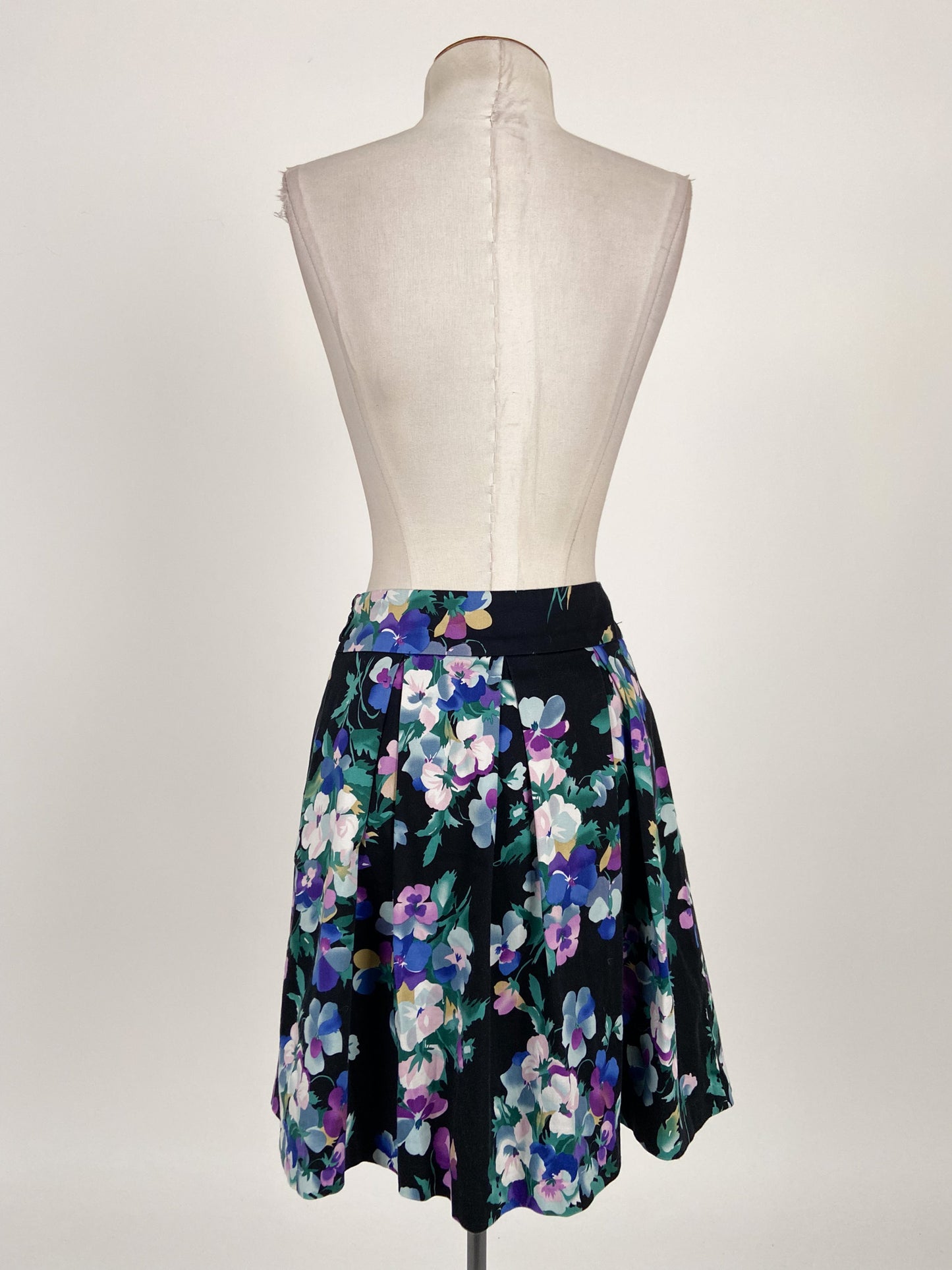 Review | Black Casual/Workwear Skirt | Size 6