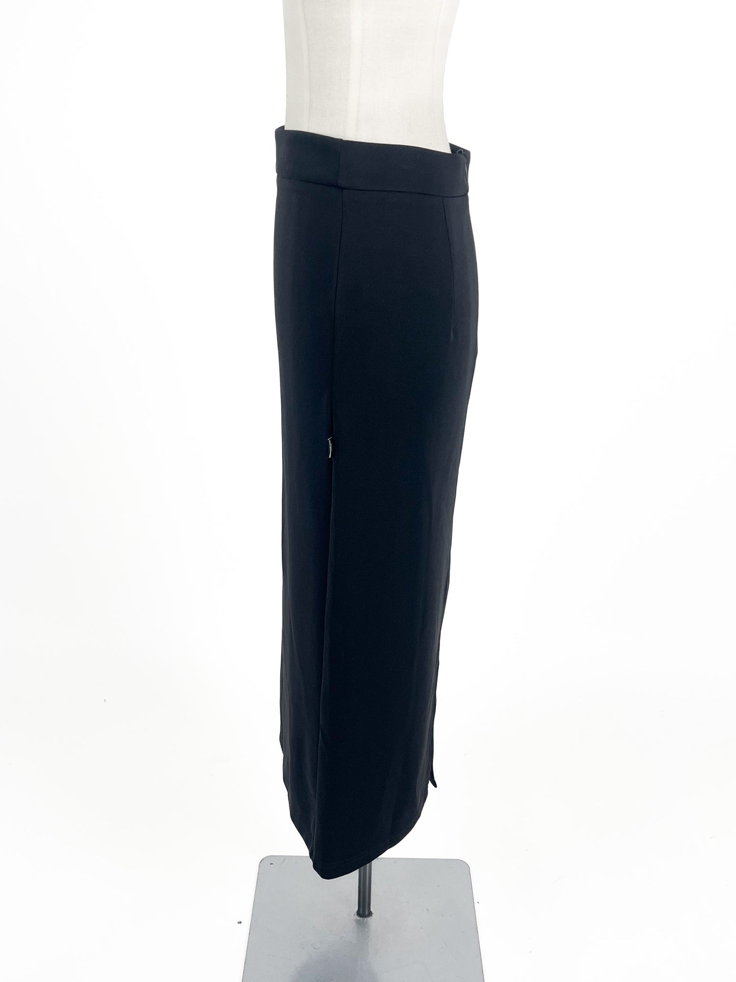 Kann Model | Black Casual Skirt | Size S