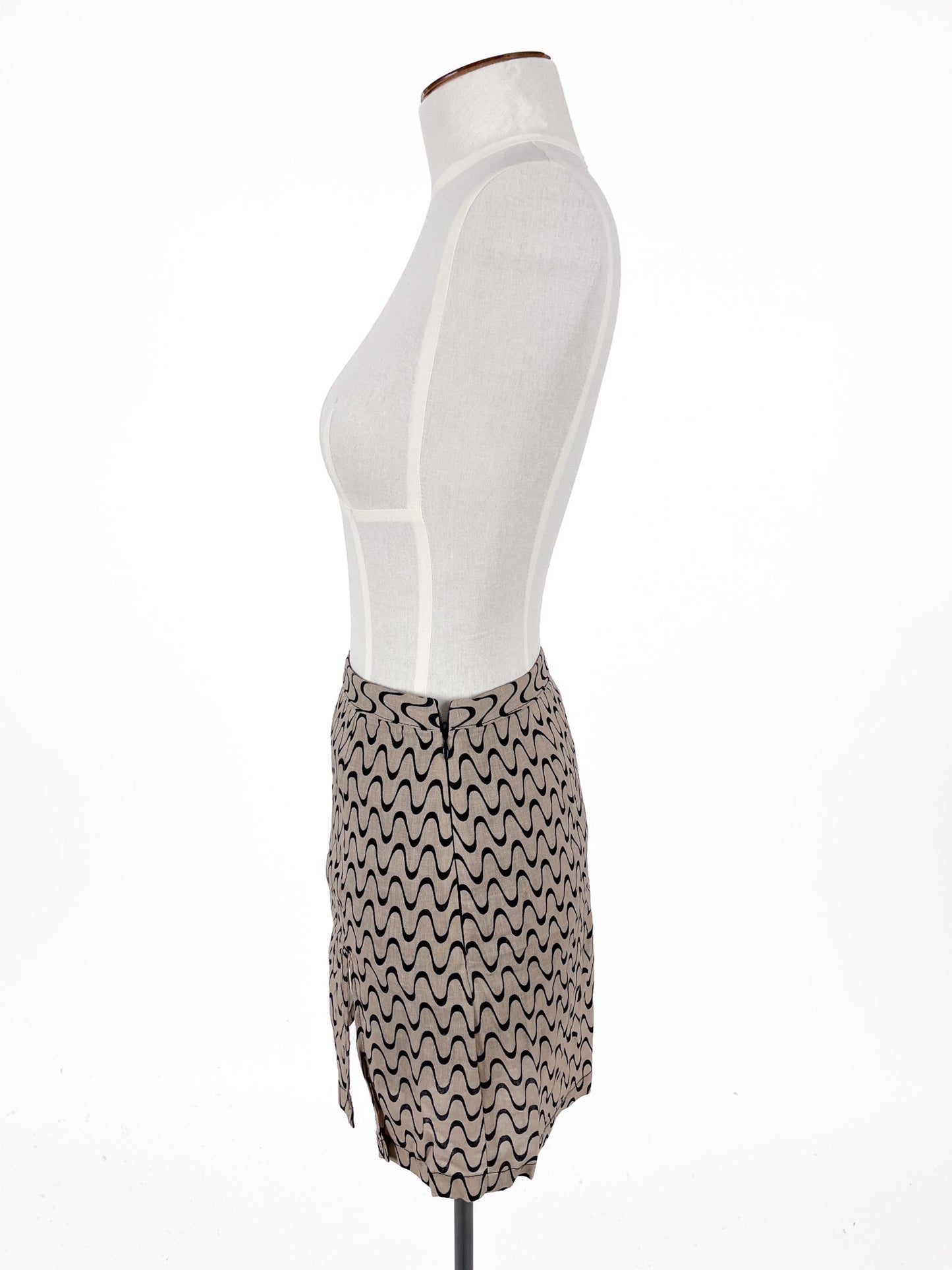 Glassons | Beige Casual/Cocktail Skirt | Size 6