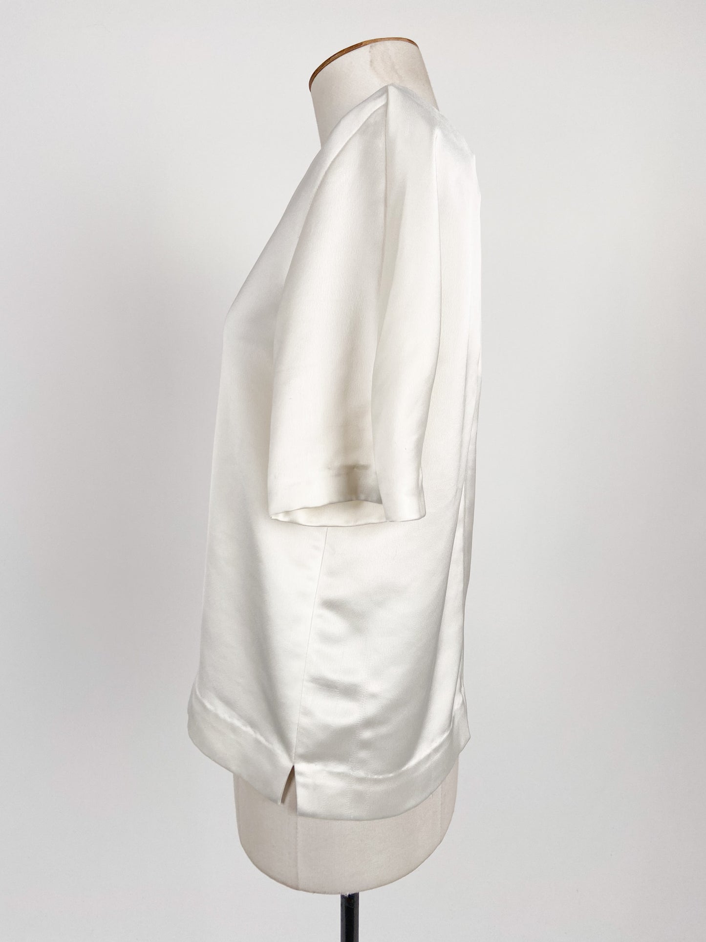 Country Road | White Casual/Workwear Top | Size XXS