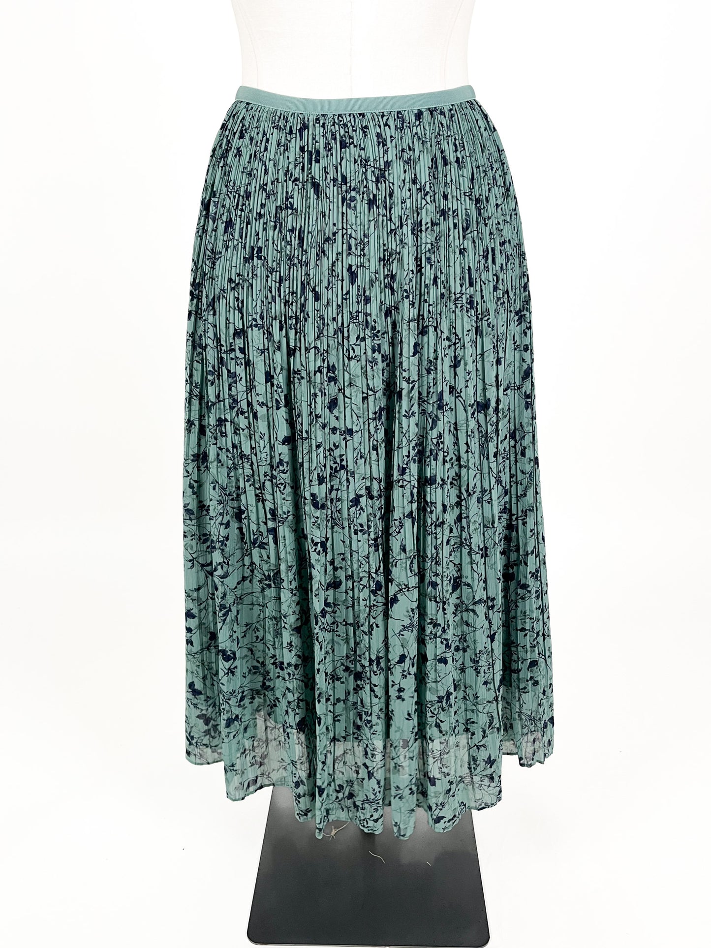 Uniqlo - Green Midi Skirt (Size XL)
