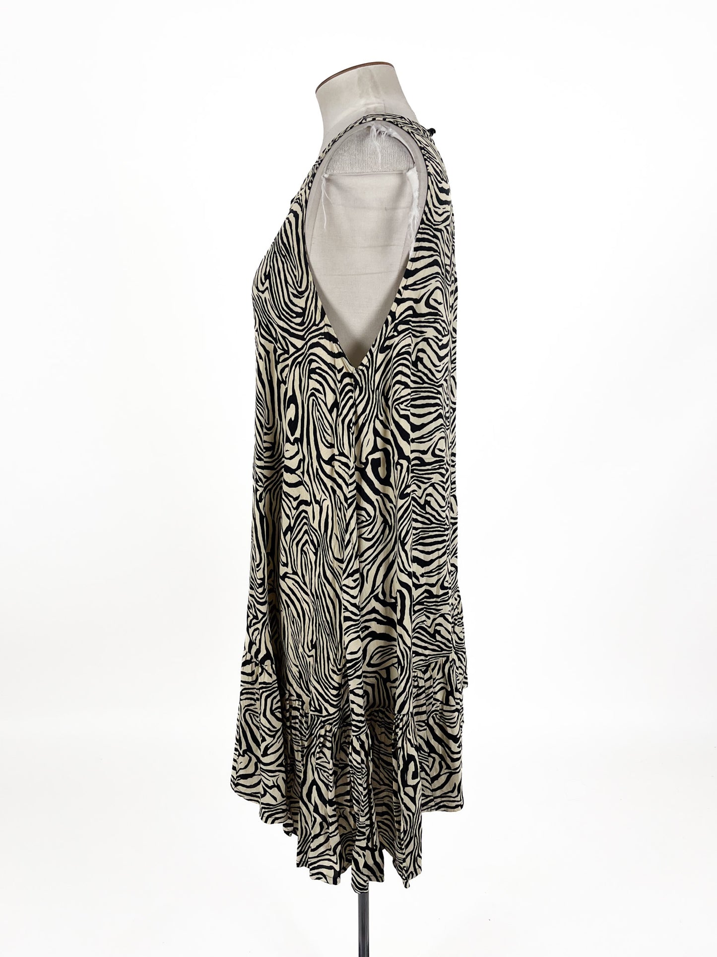 Dissh - Beige & Black Mini Dress (Size 16)