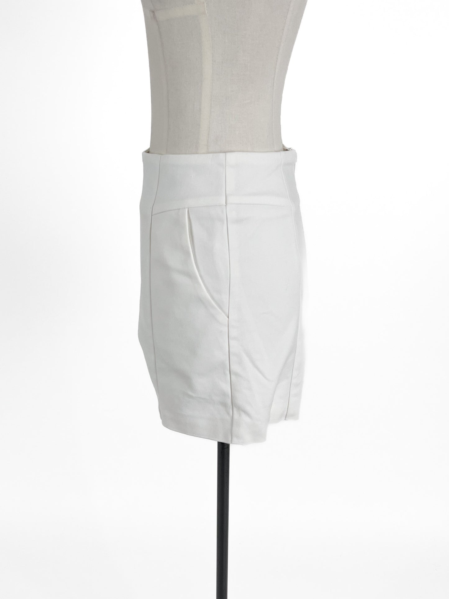 Hello Molly | White Casual Shorts | Size 8