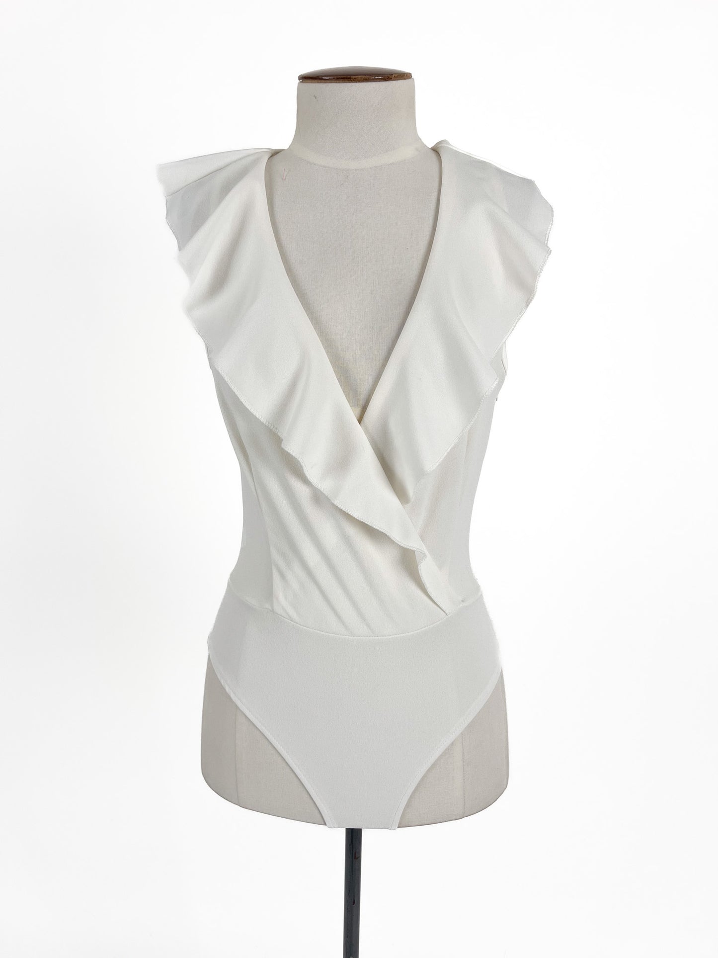 Whyte Valentine | White Casual Top | Size 6