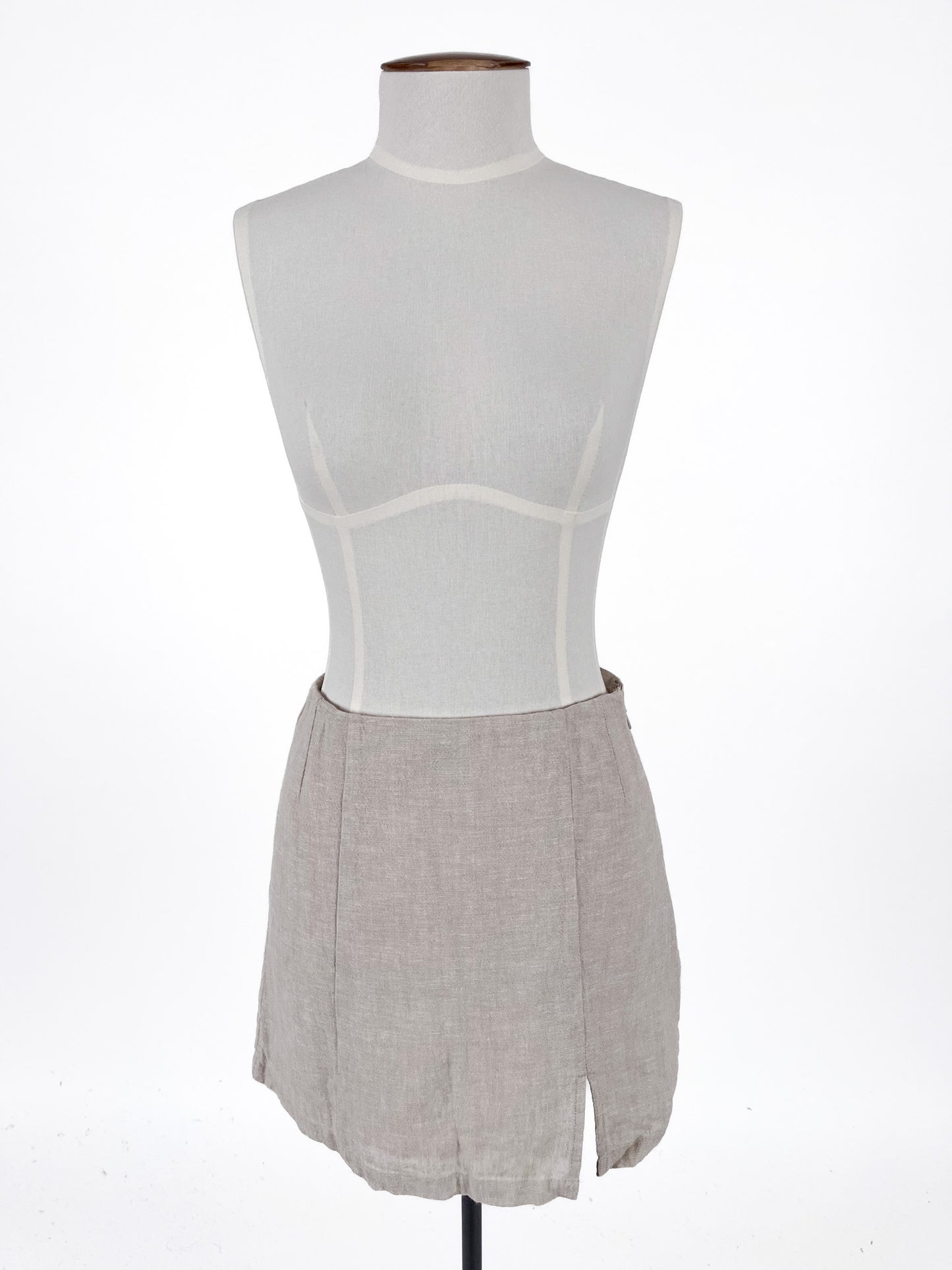 Glassons | Beige Casual/Cocktail Skirt | Size 6