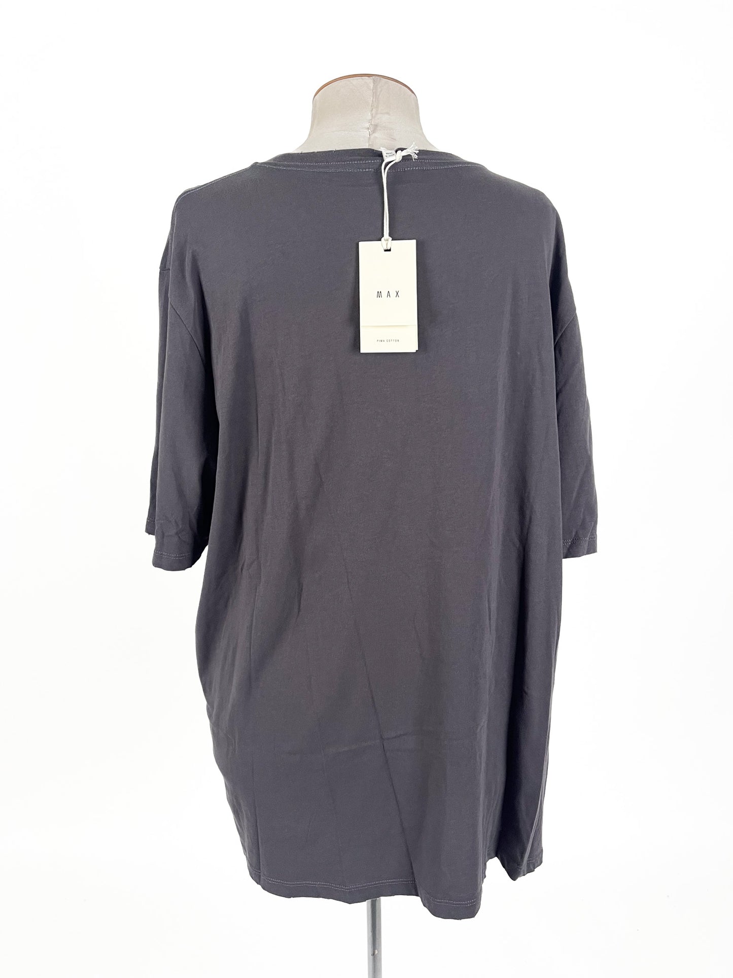 Max - Grey T-shirt (Size XL)