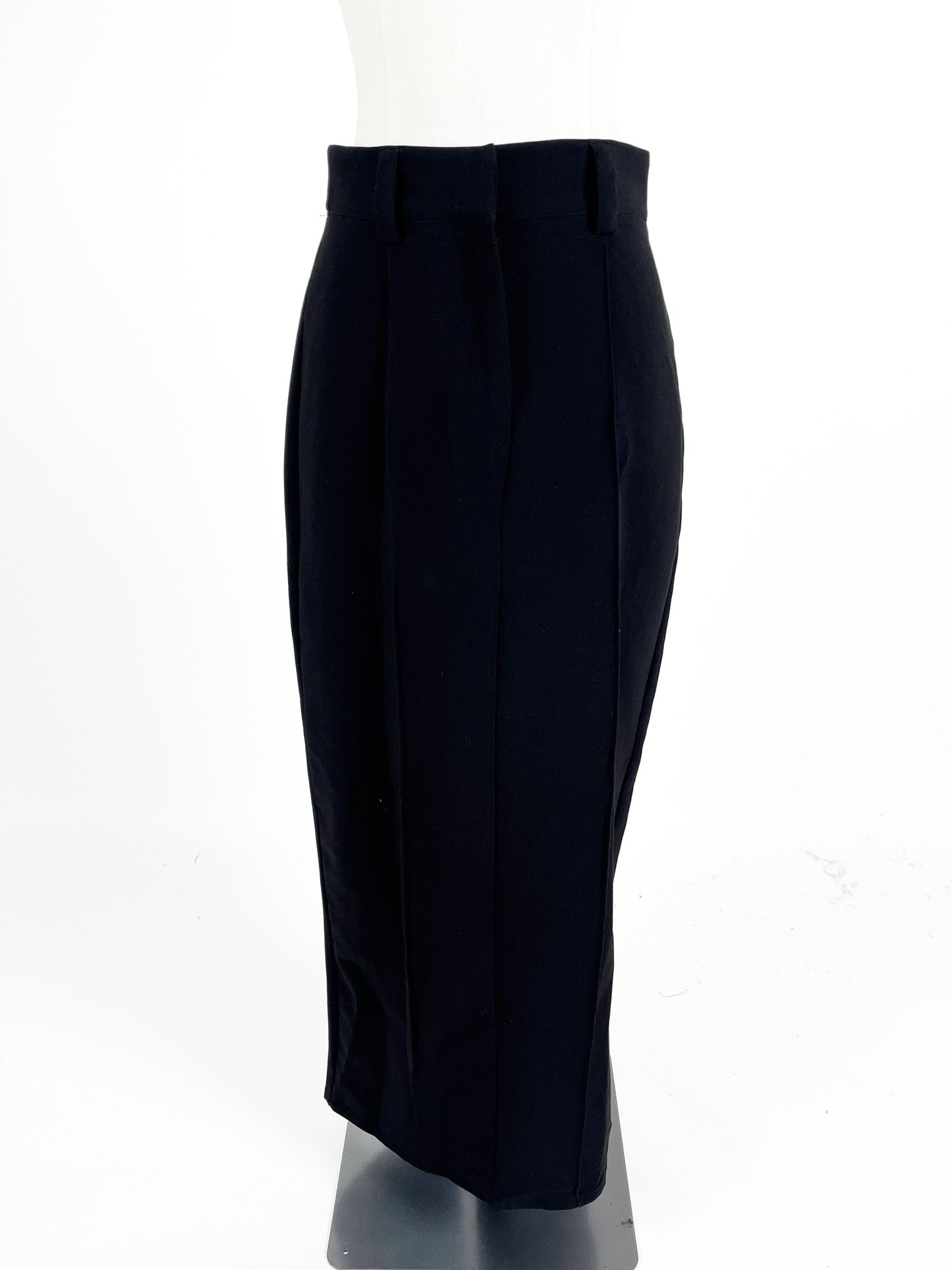 Dissh | Black Casual/Workwear Skirt | Size 8