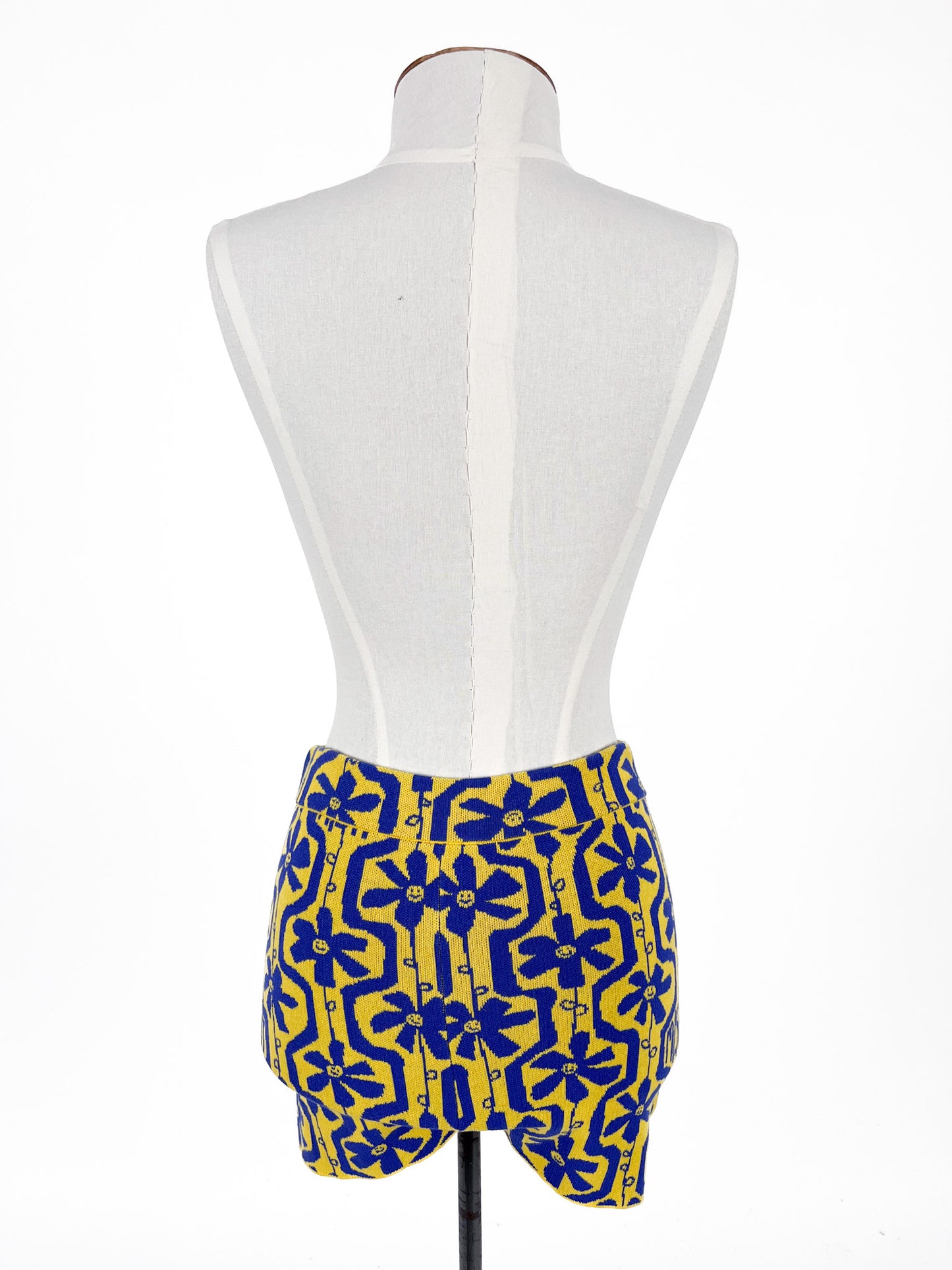 Misfit Shapes | Multicoloured Casual Shorts | Size 6