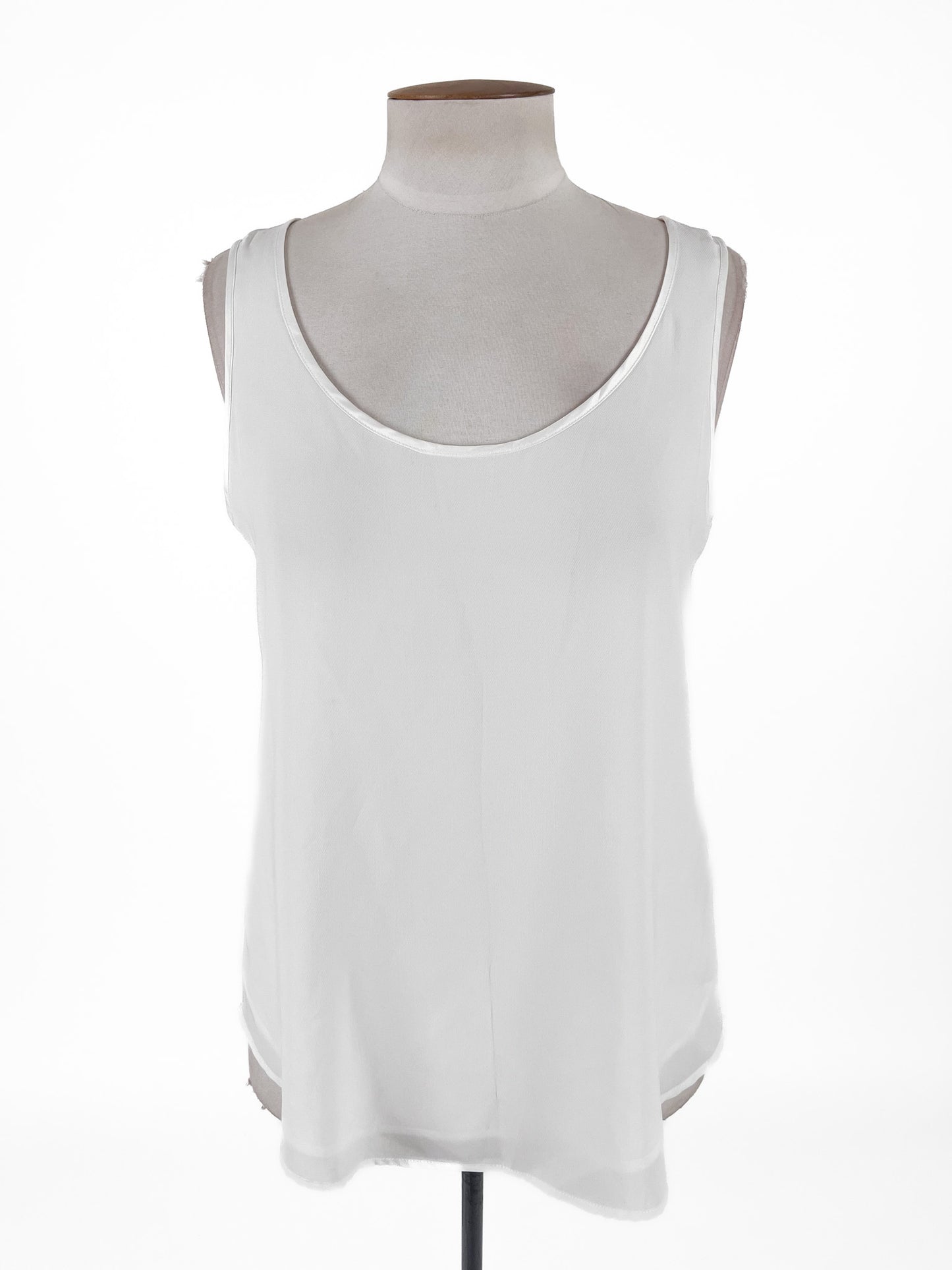 Max | White Casual Top | Size 12