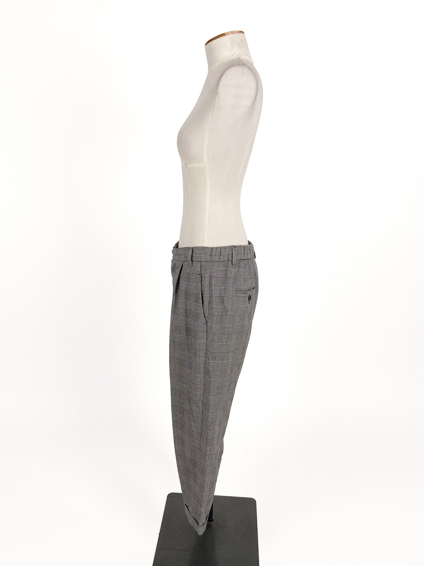 Zara | Grey Low waisted Straight fit Pants | Size S
