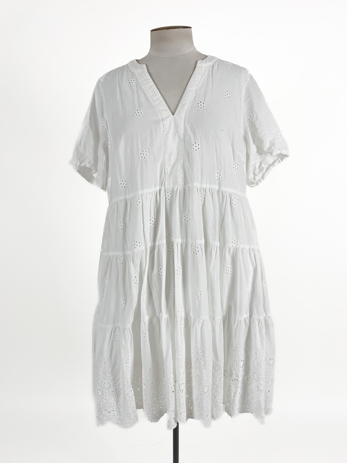 Studio Curve | White Dress | Size 16