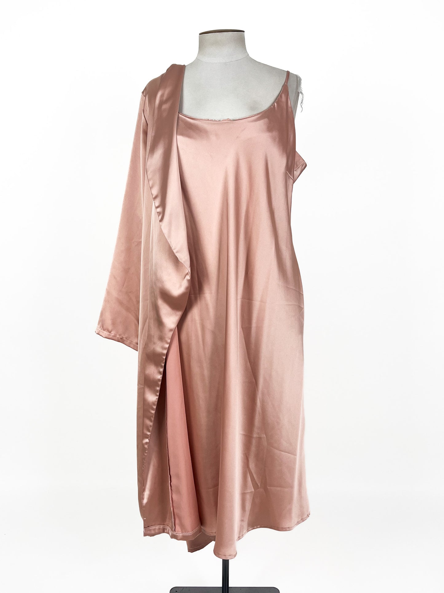 Queen B | Pink Sleep Sets | Size 18
