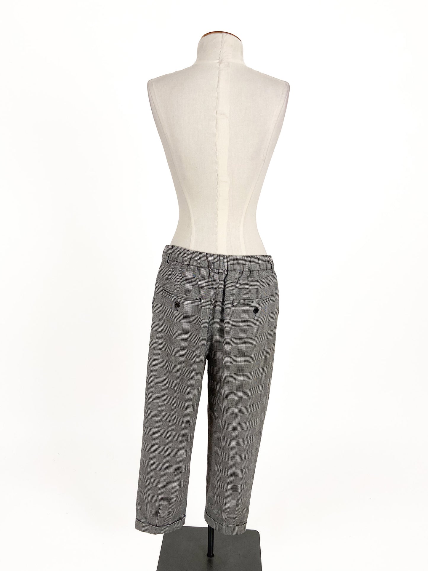 Zara | Grey Low waisted Straight fit Pants | Size S