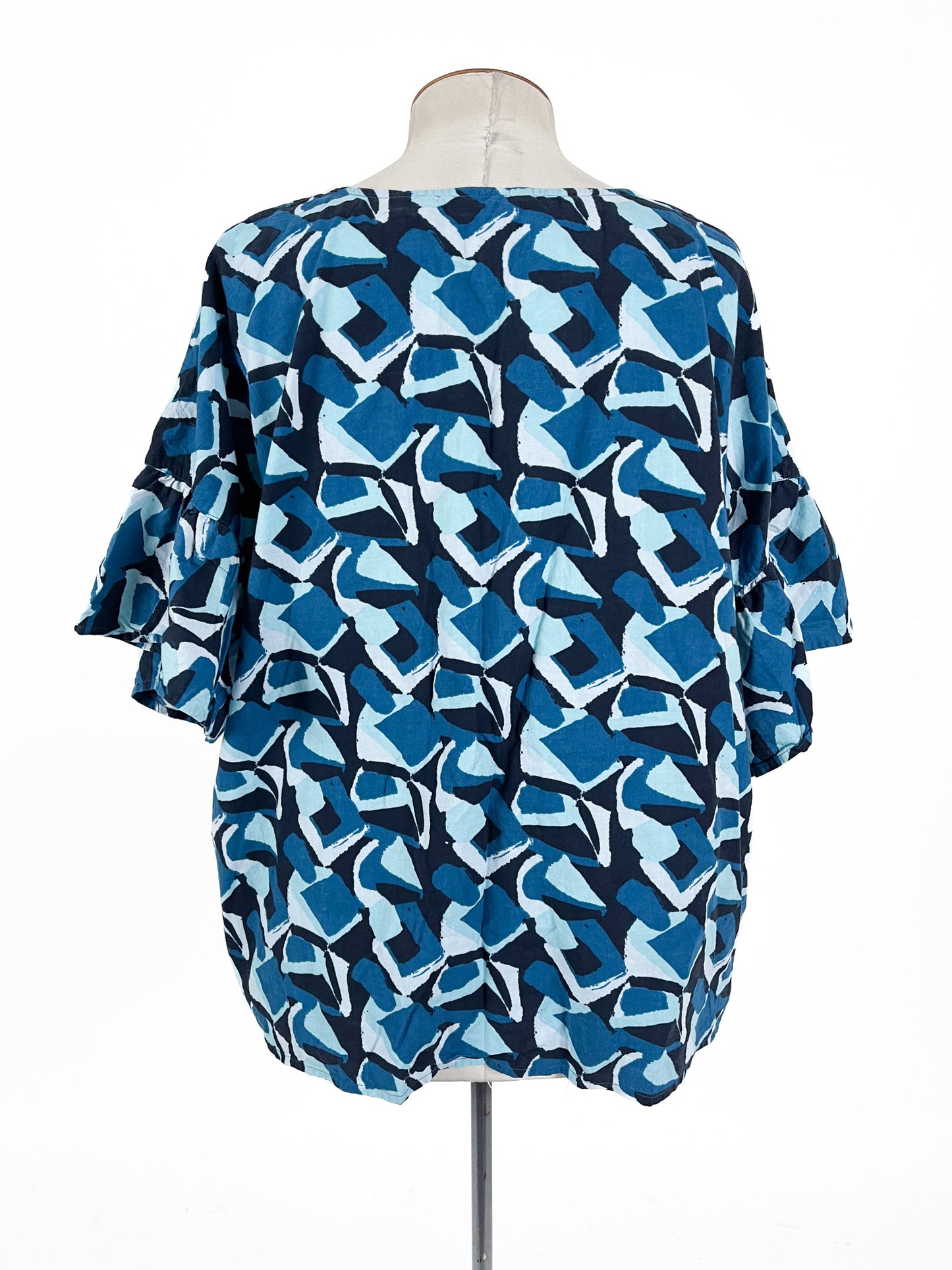 Emerge - Blue Top (Size 22)