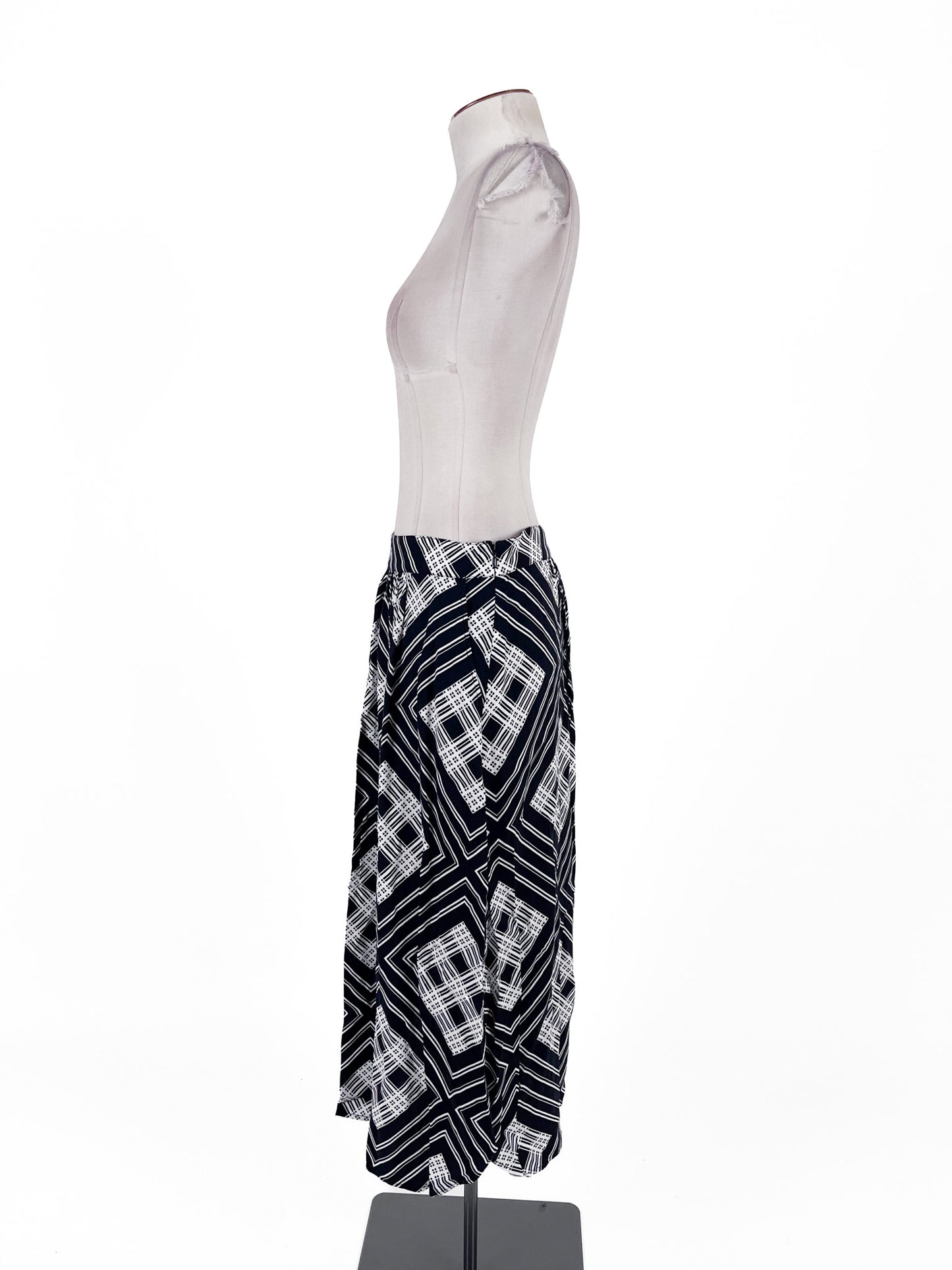 Trenery | Black Casual/Workwear Skirt | Size 8