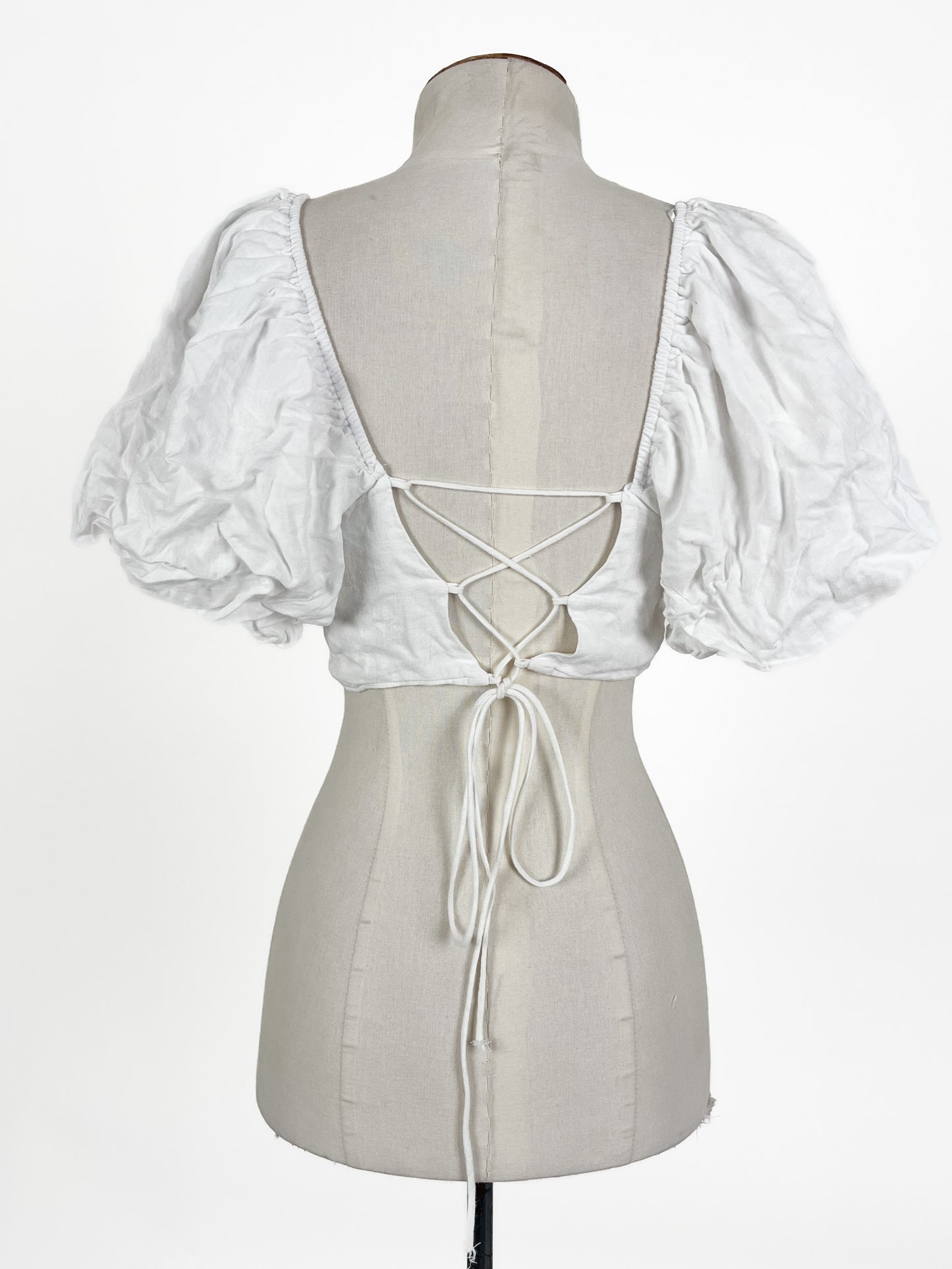Dissh | White Casual Top | Size 8