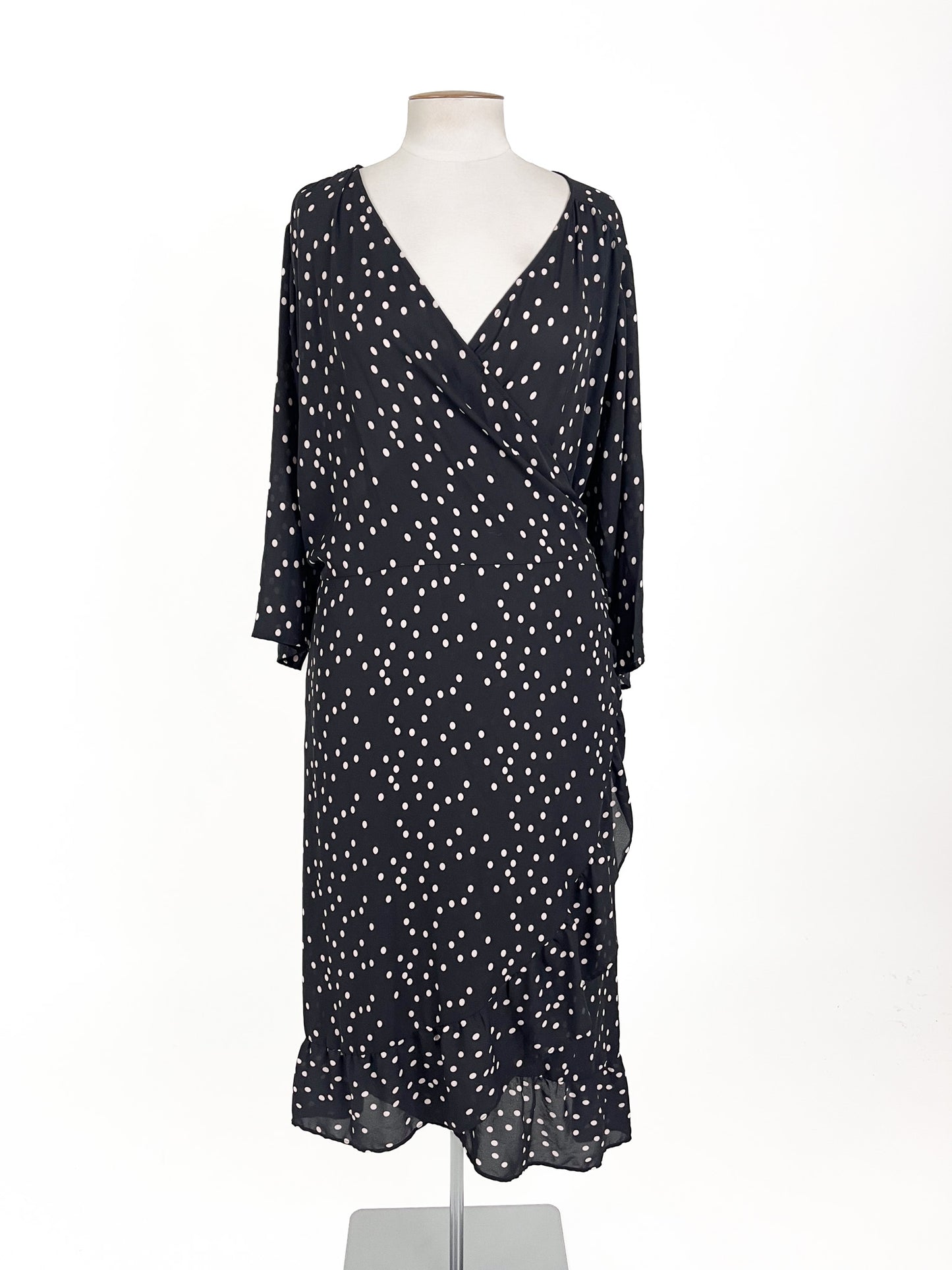 Wild Child | Black Casual Dress | Size 26
