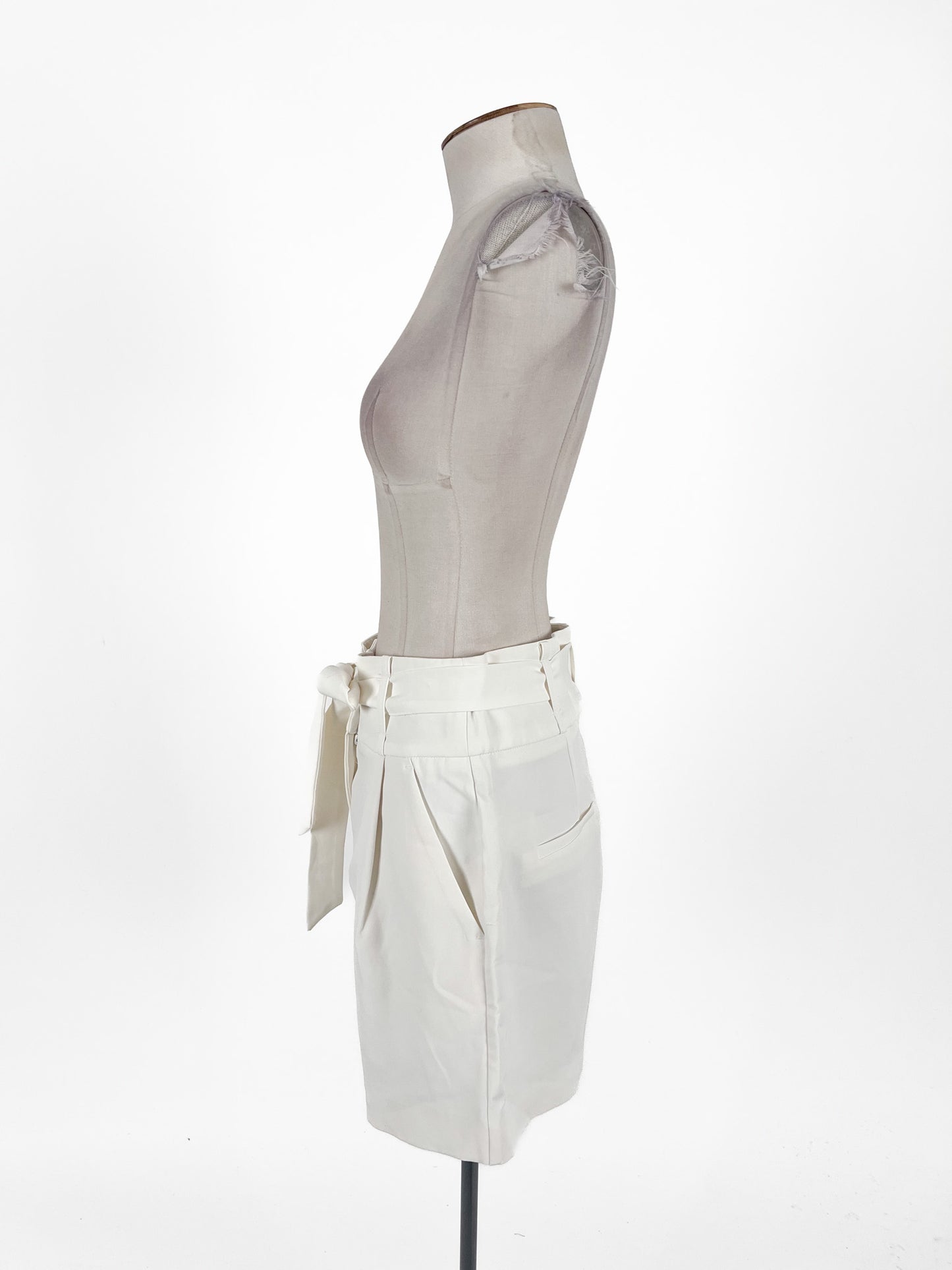 Dotti | White Casual Shorts | Size 10
