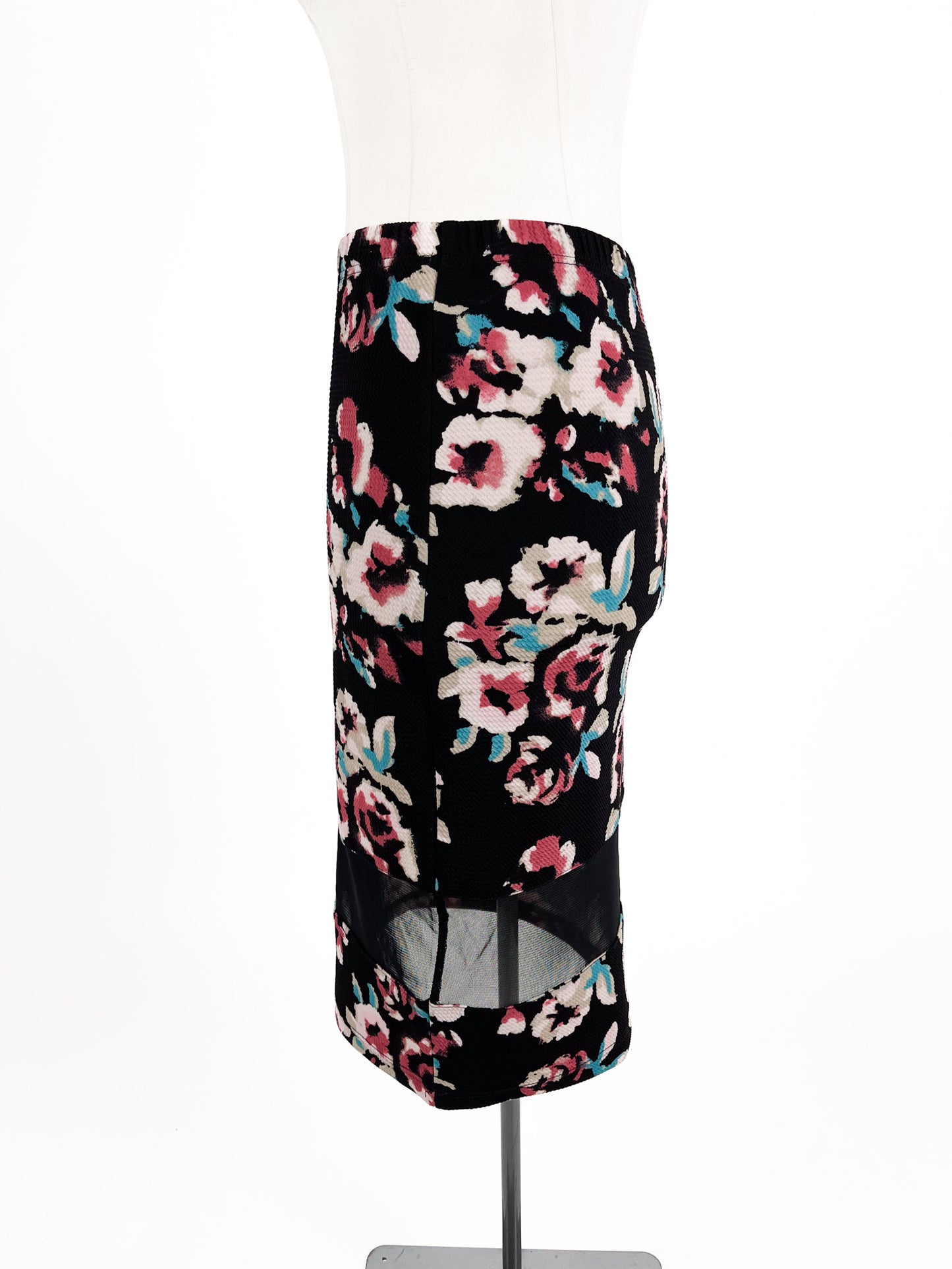 Who's Henri? | Multicoloured Casual/Cocktail Skirt | Size M