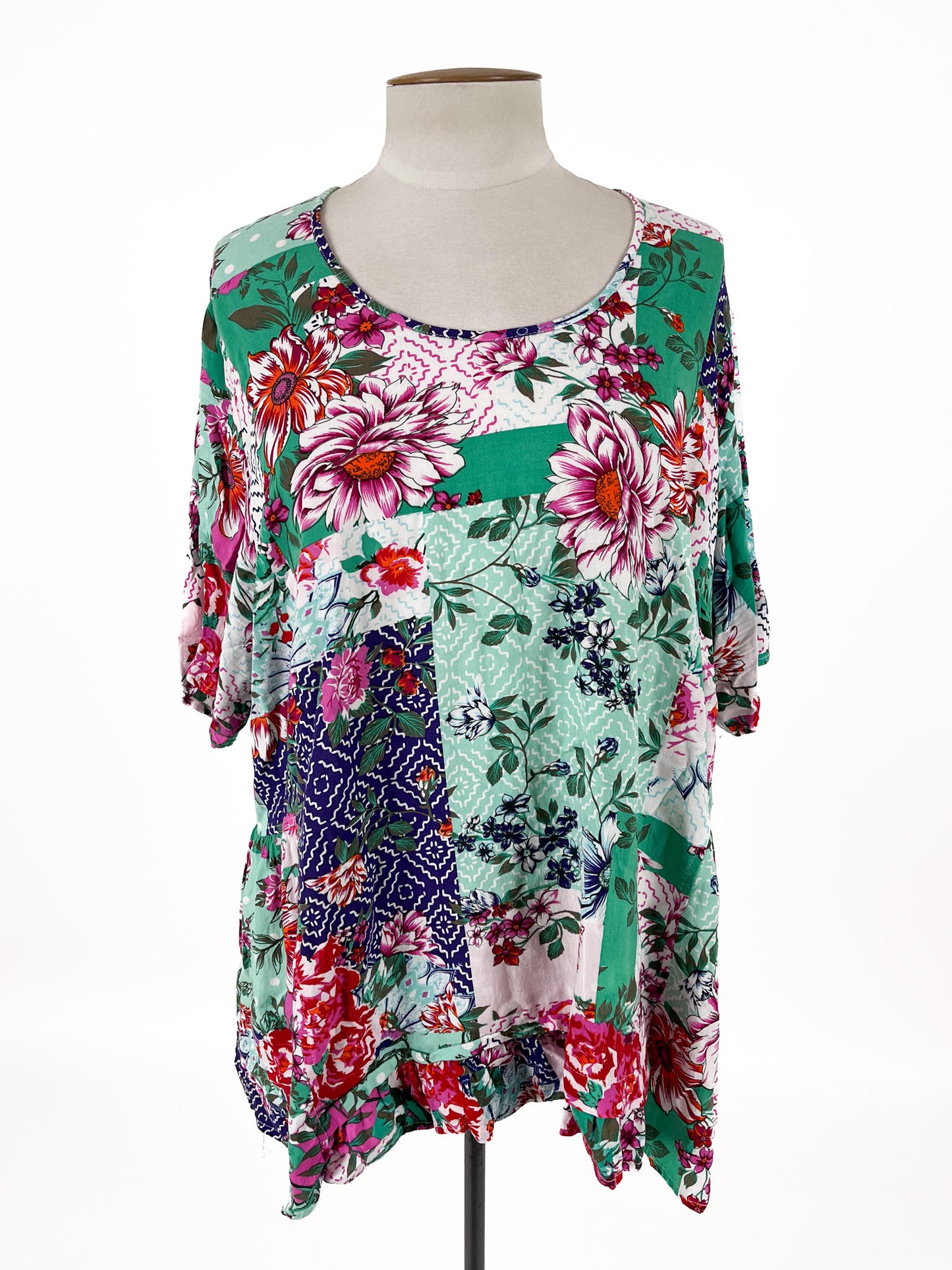 Taking Shape | Multicoloured Casual Top | Size 20