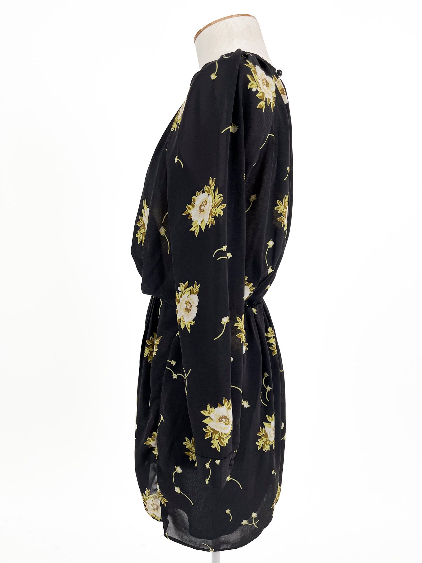 Street Heart | Black Casual/Cocktail Dress | Size 8
