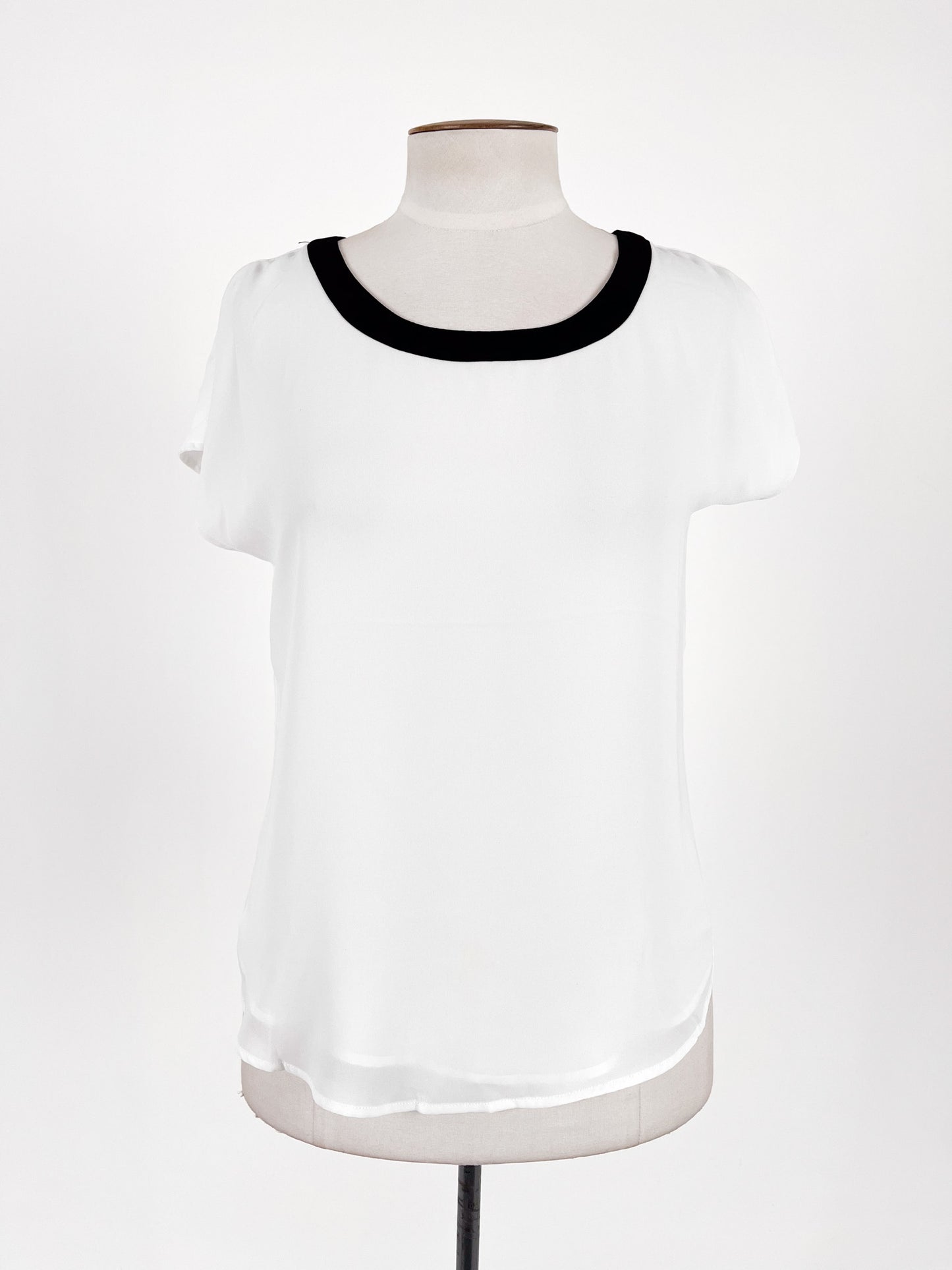 Jacqui.E | White Workwear Top | Size 12