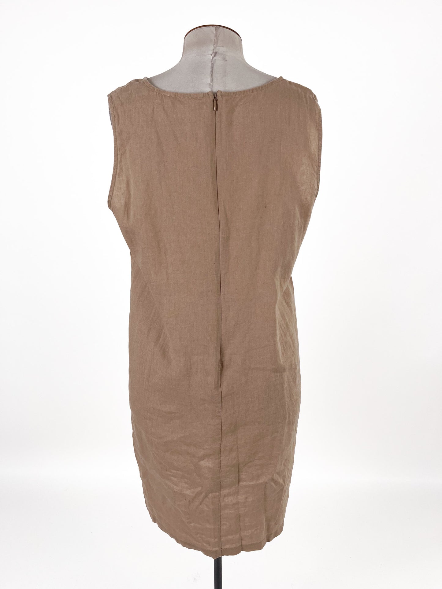 Capture | Beige Casual/Workwear Dress | Size 18