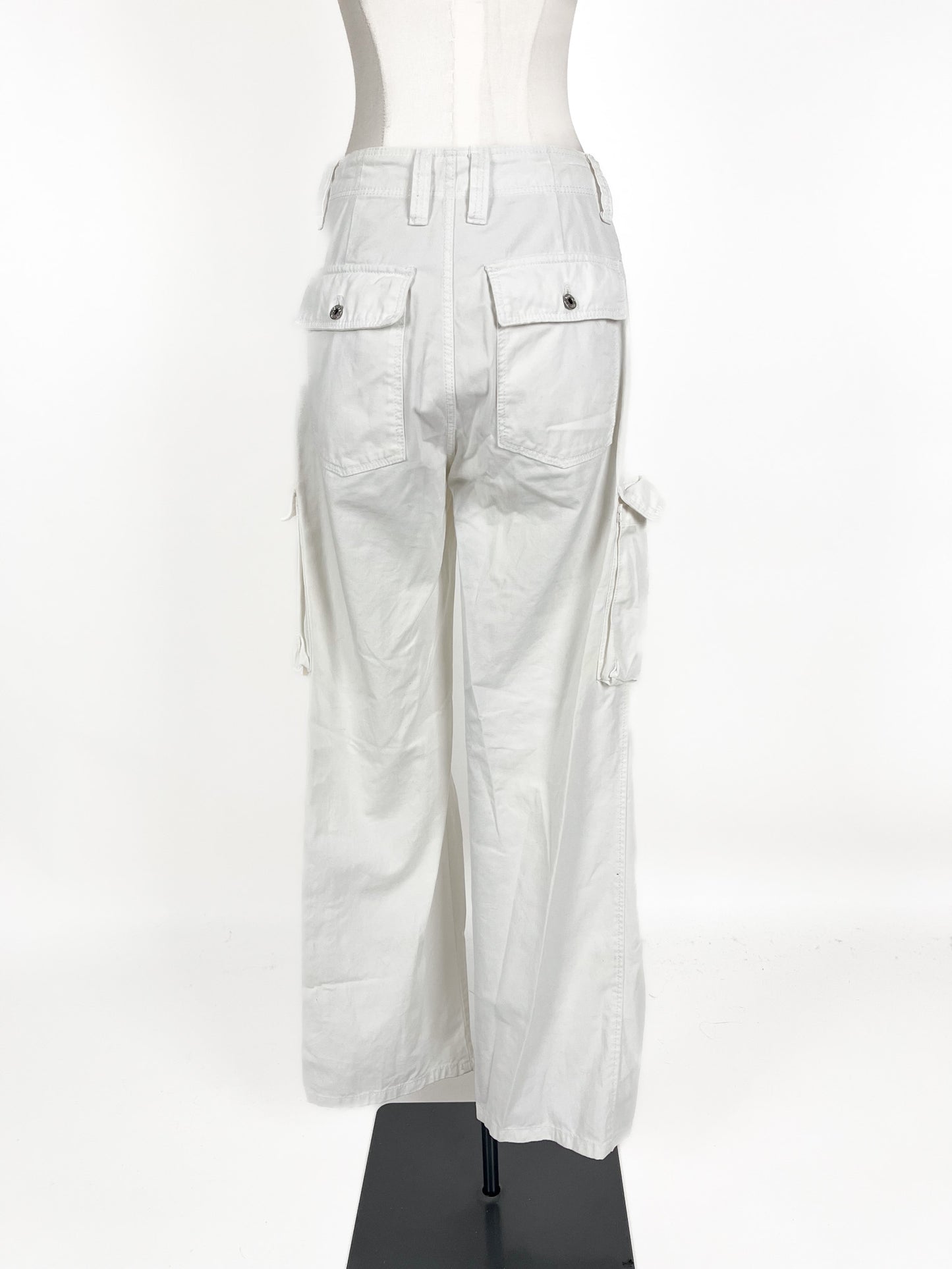 Bershka | White Cargo Straight fit Pants | Size 8