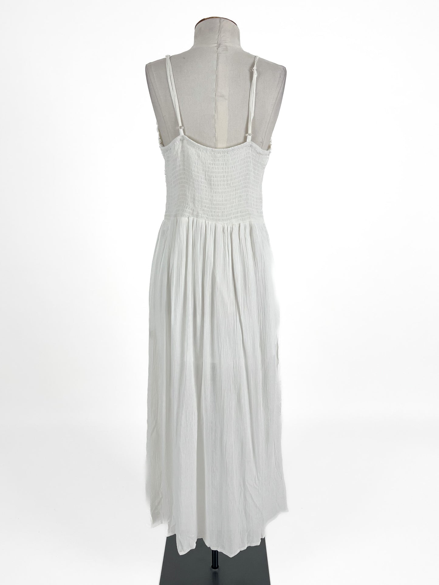 Kings Road | White Casual/Cocktail Dress | Size M