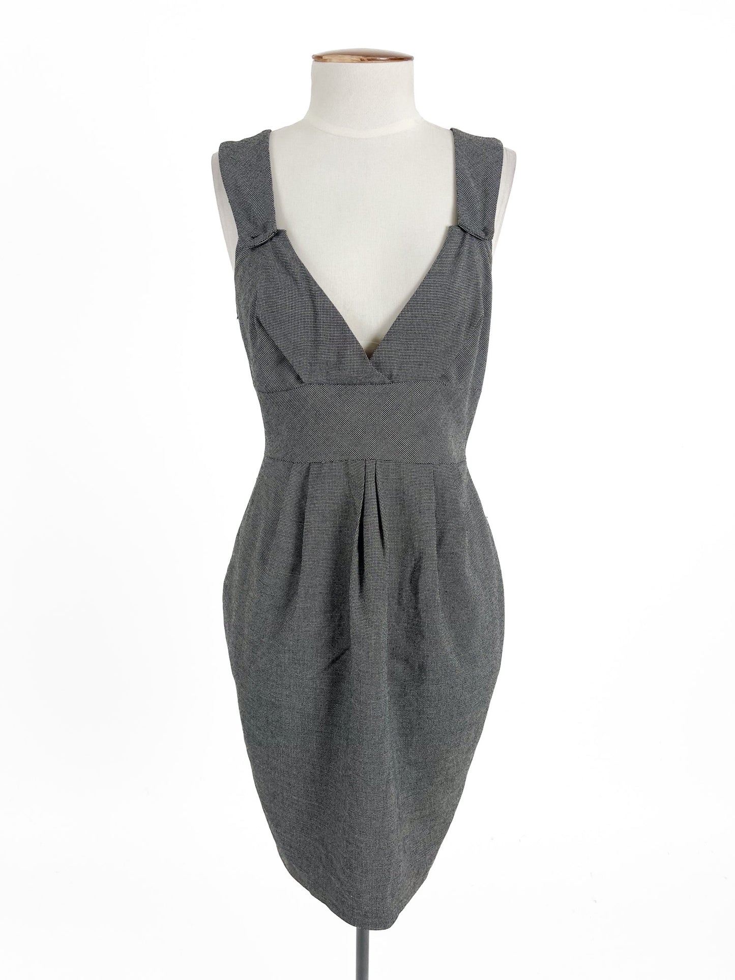 CUE | Grey Cocktail Dress | Size 6