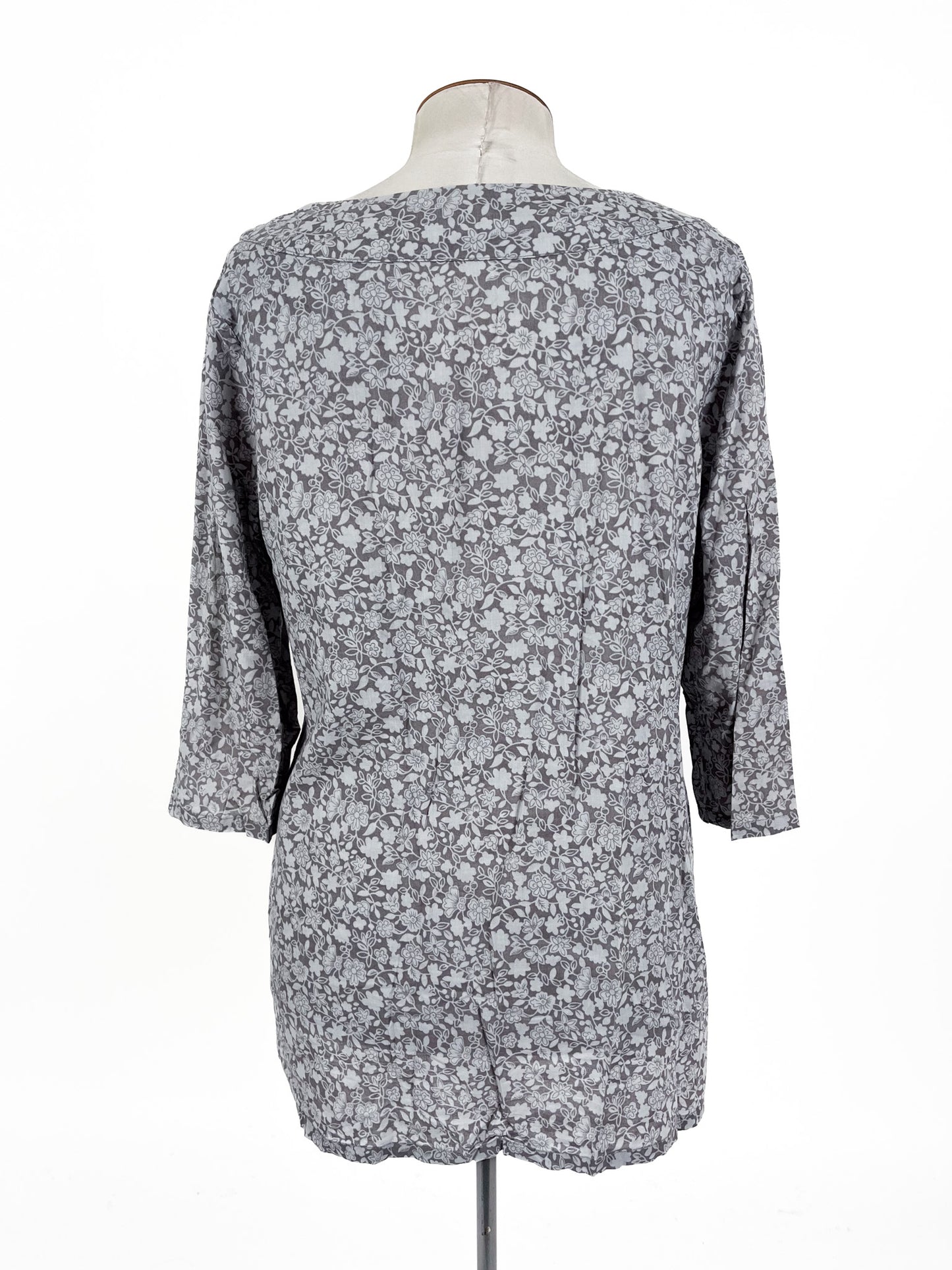 Joanna Morgan - Grey Top (Size L)