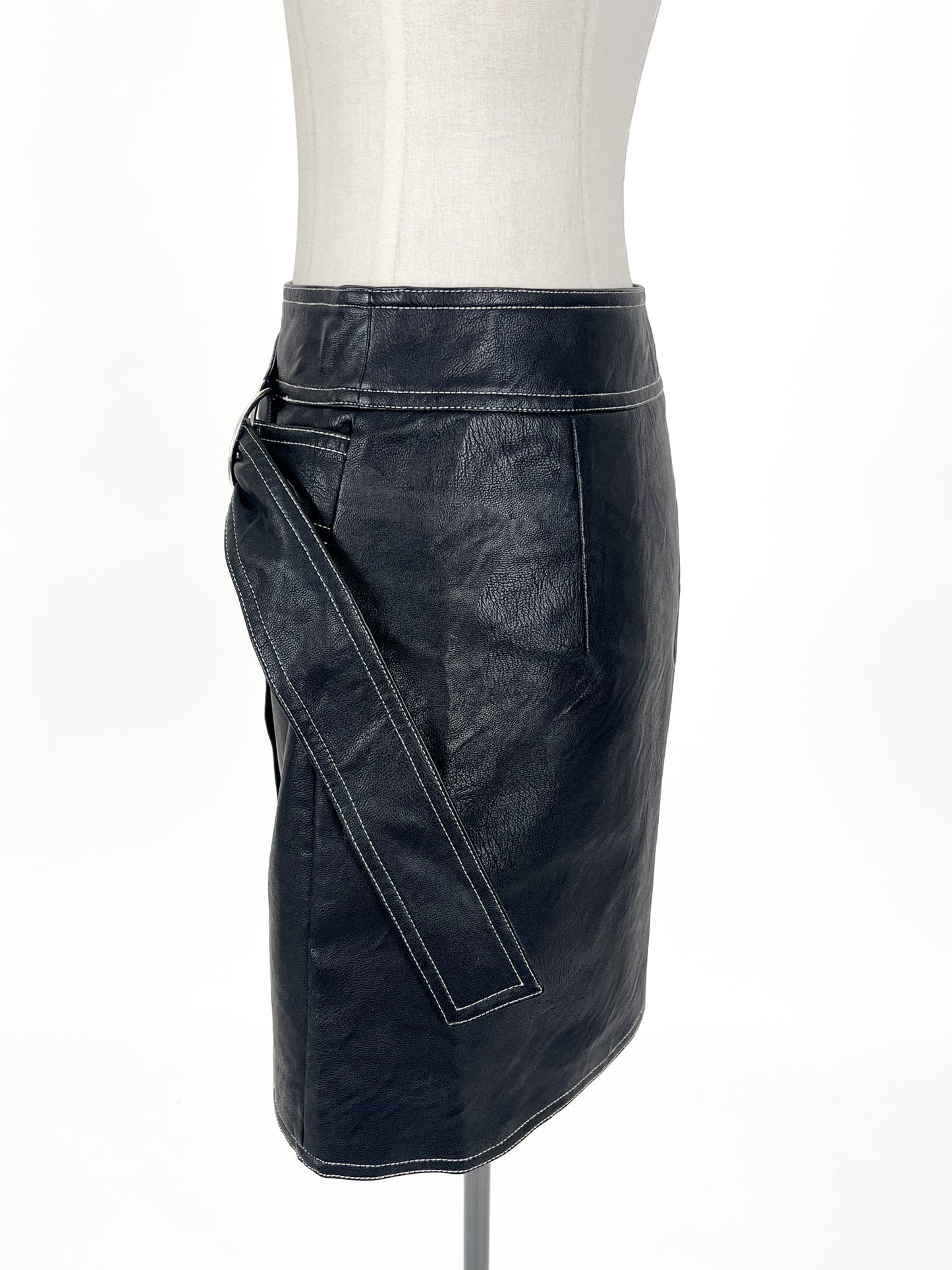 Topshop | Black Casual/Cocktail Skirt | Size 8