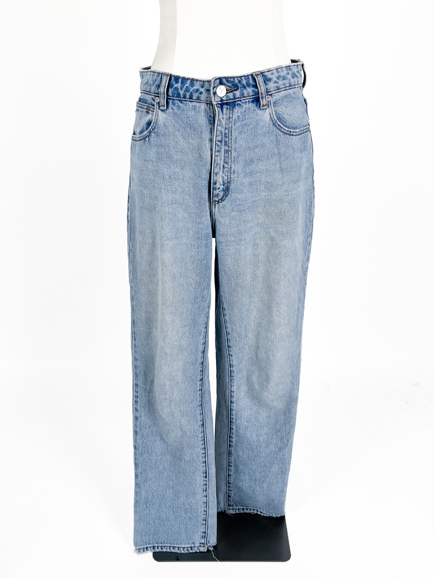 Abrand | 94' High Straight Jeans | Size 9
