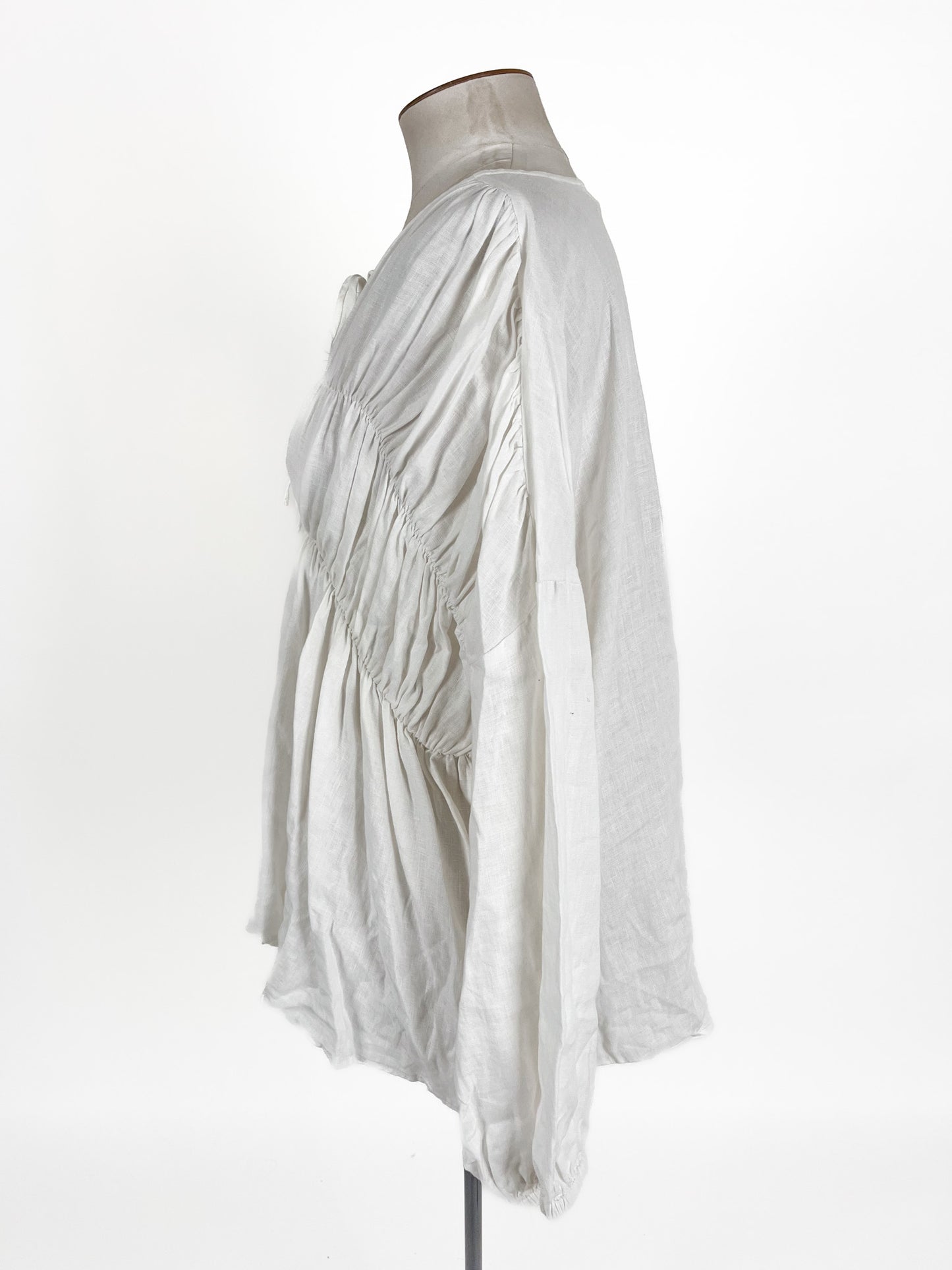 Zest | White Top | Size 18