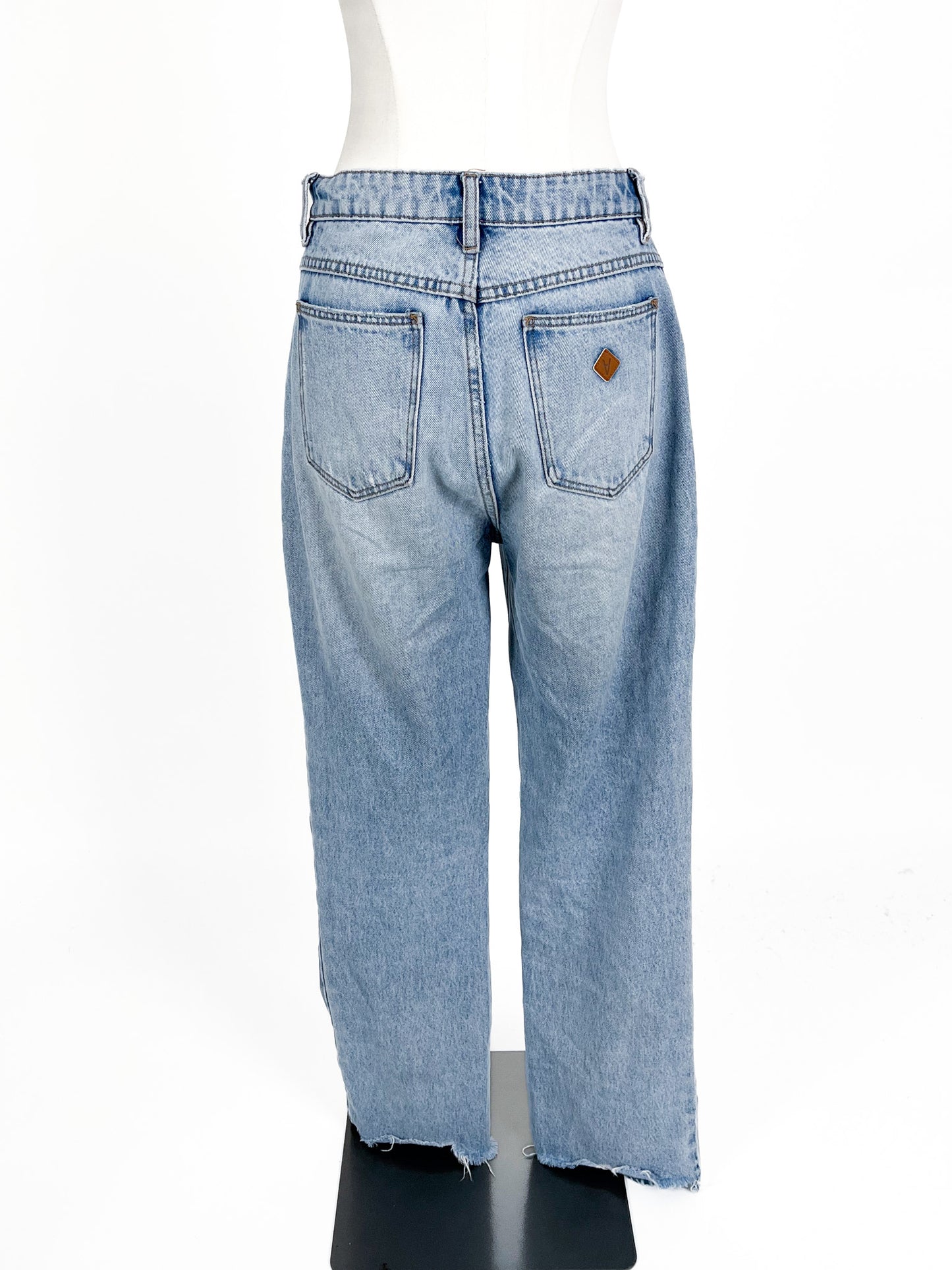 Abrand | 94' High Straight Jeans | Size 9
