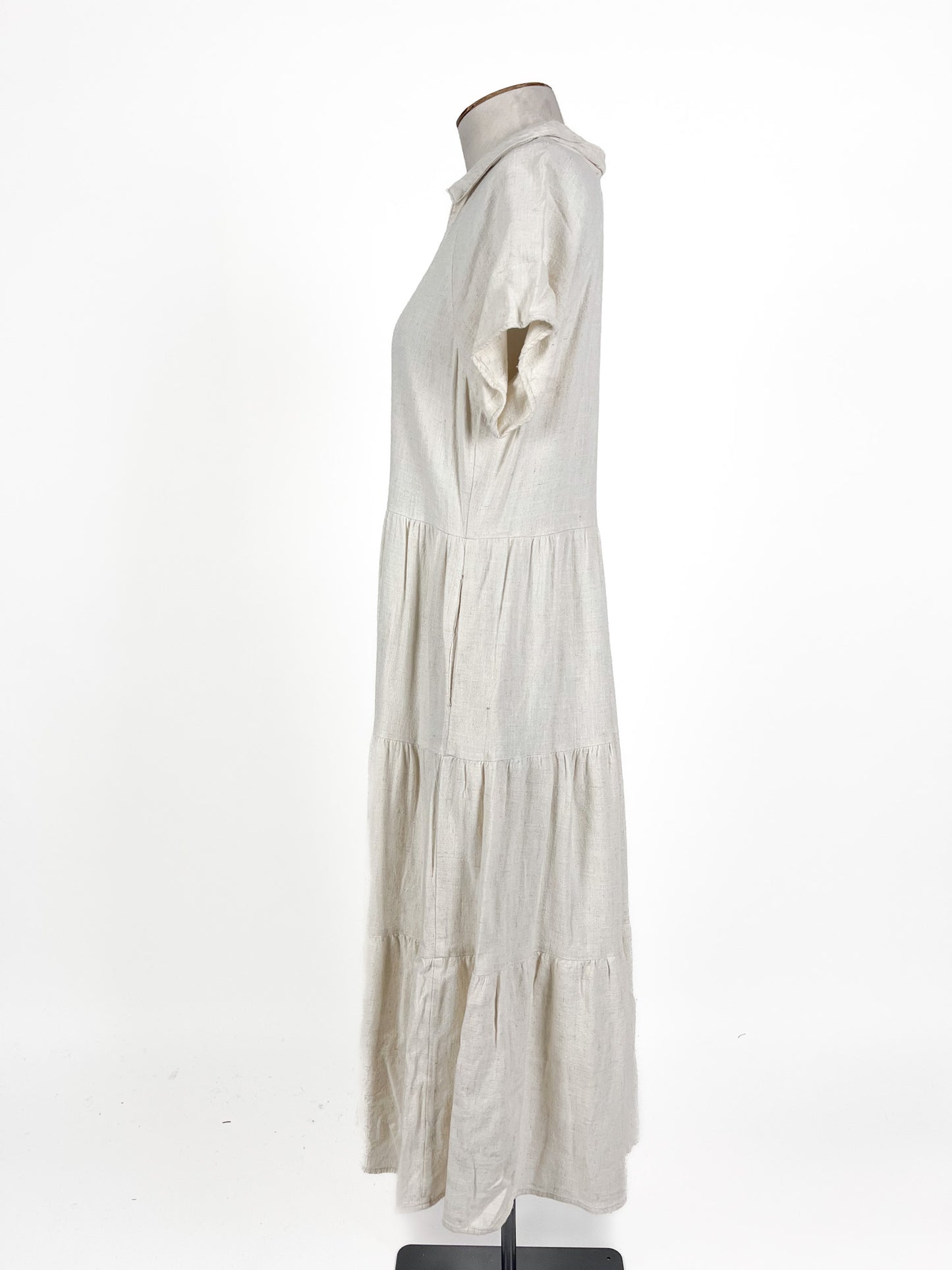 billy j | White Casual Dress | Size 6