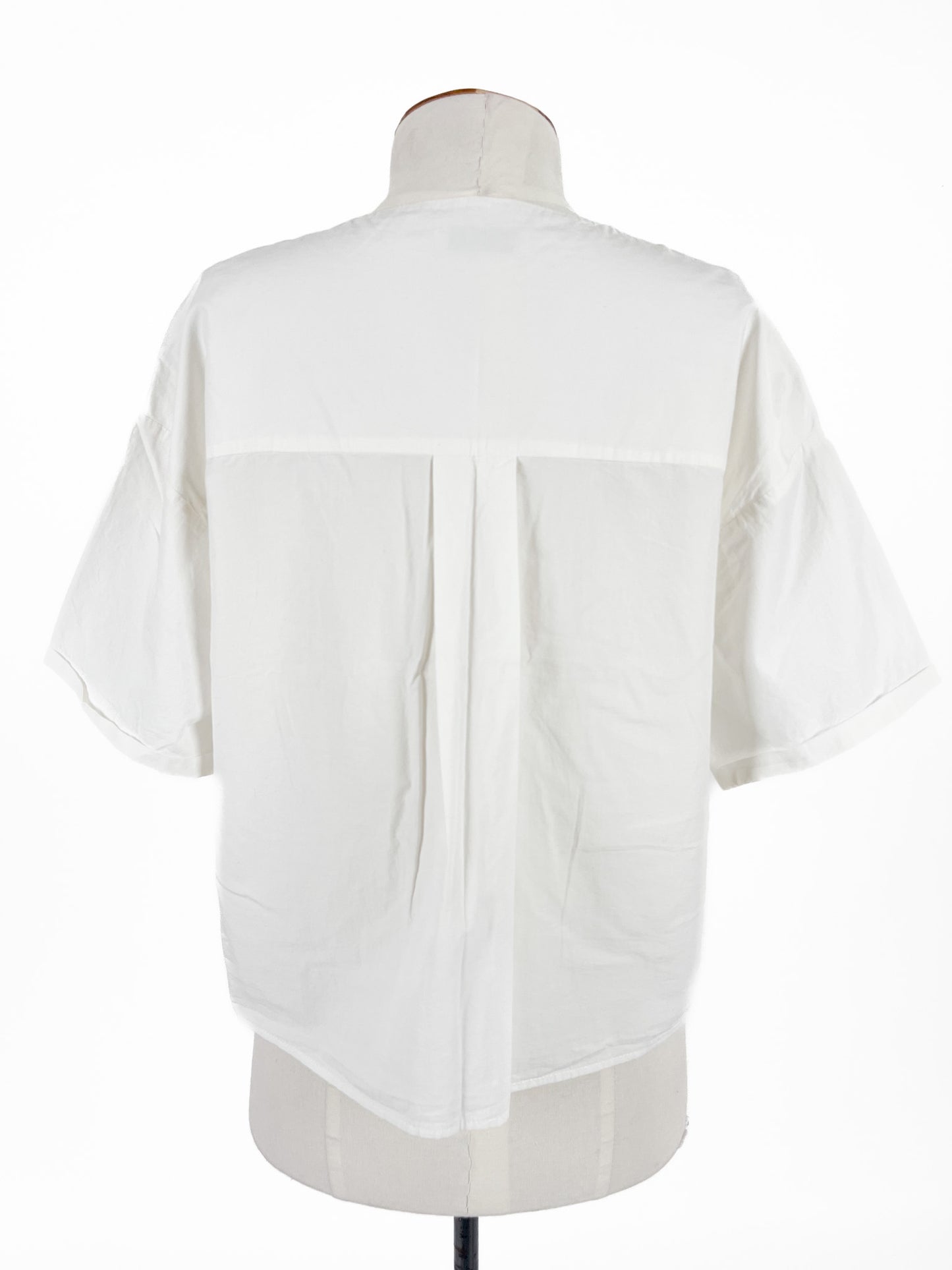 Zara | White Casual/Workwear Top | Size M