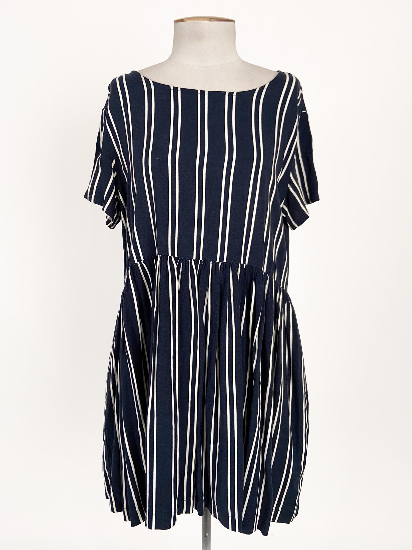Huffer | Navy Casual Dress | Size 8