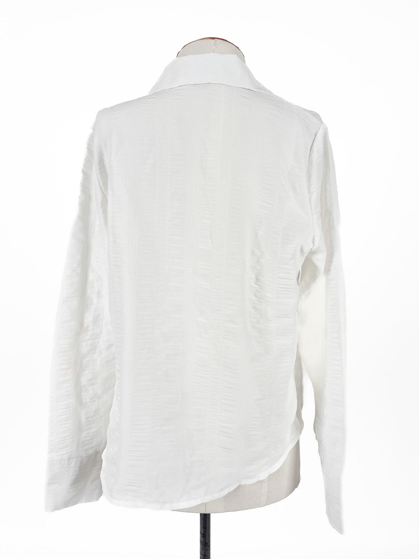 Pretty Little Thing | White Casual/Workwear Top | Size 4