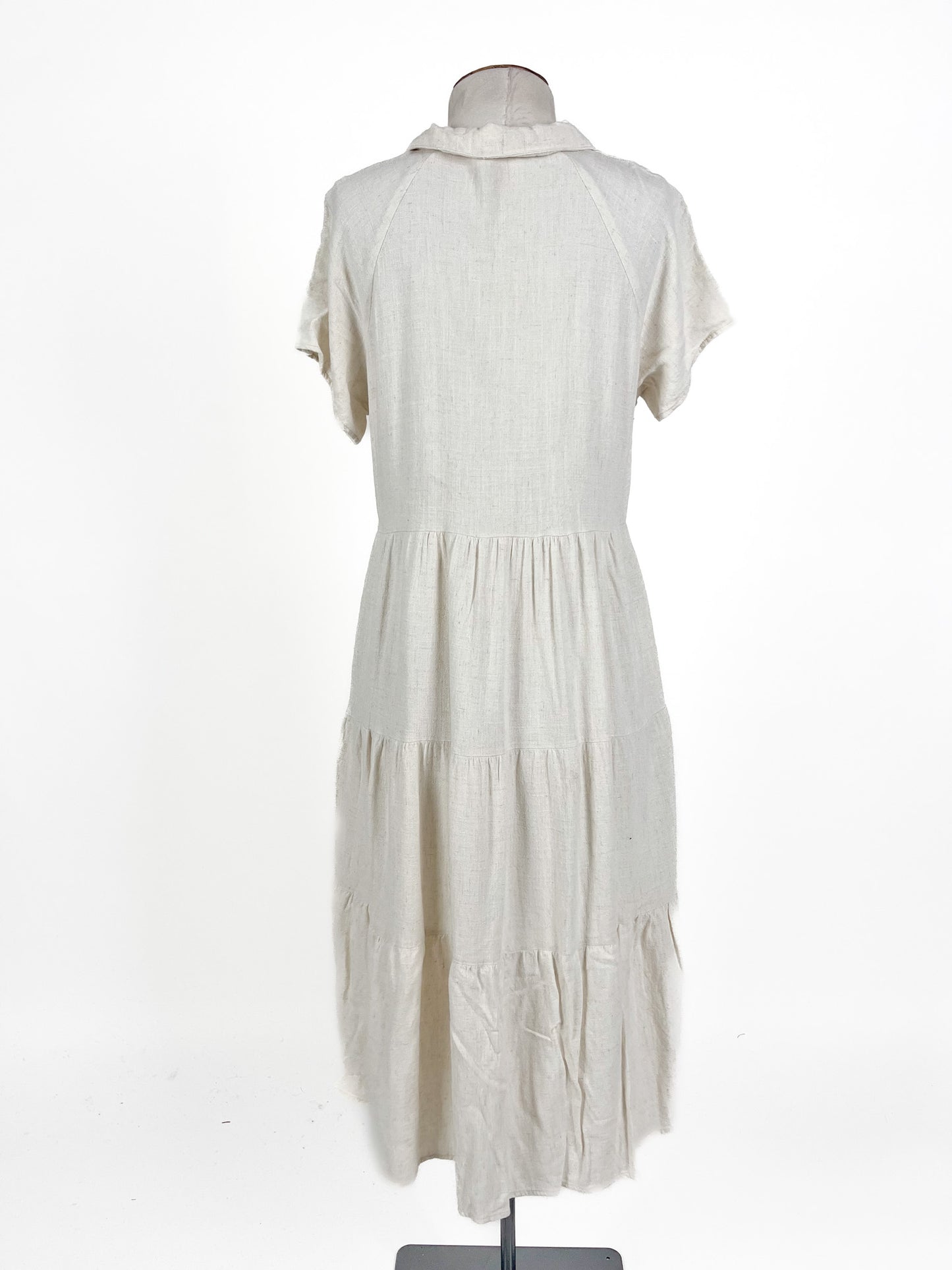 billy j | White Casual Dress | Size 6