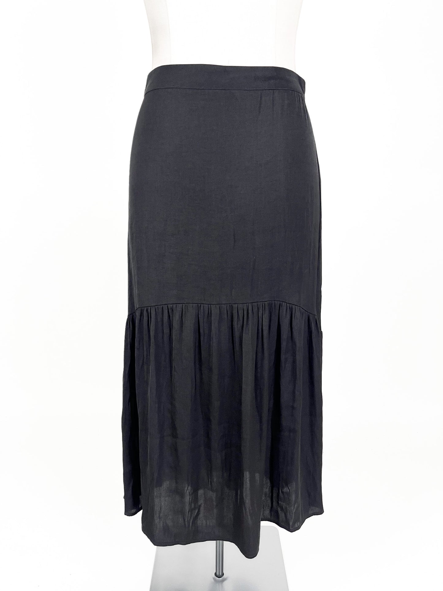 Decjuba | Black Casual Skirt | Size L