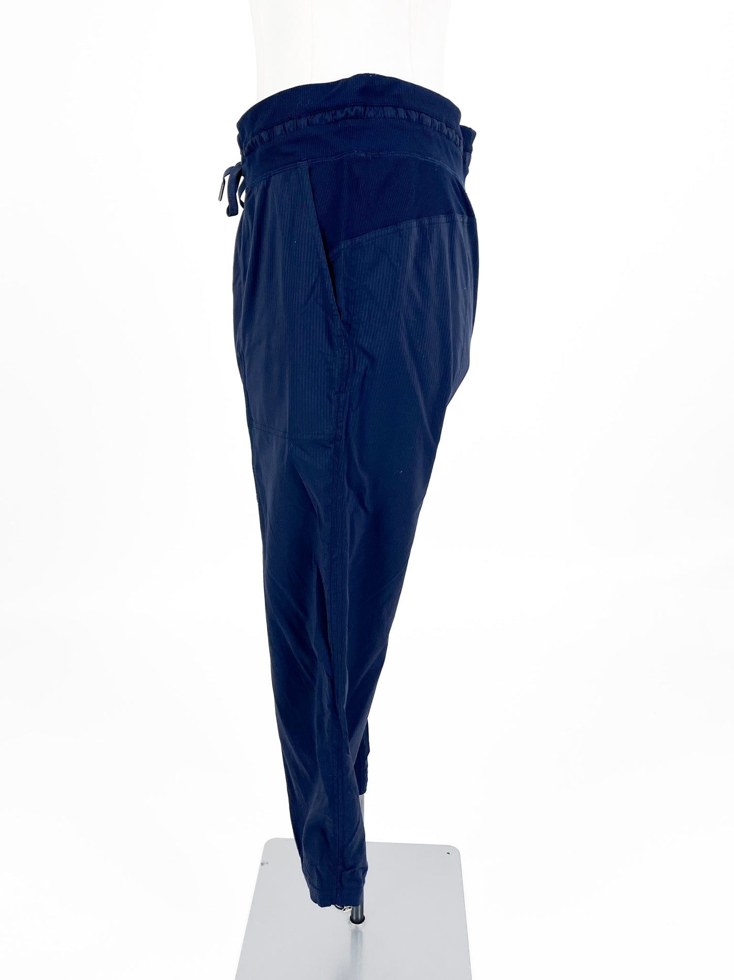 Lululemon | Navy Straight fit Pants | Size 12