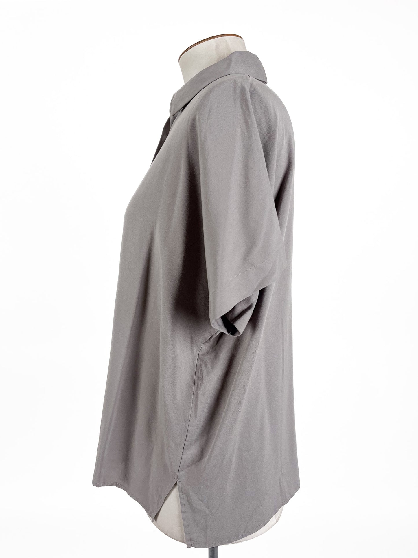 Uniqlo | Grey Casual/Workwear Top | Size M