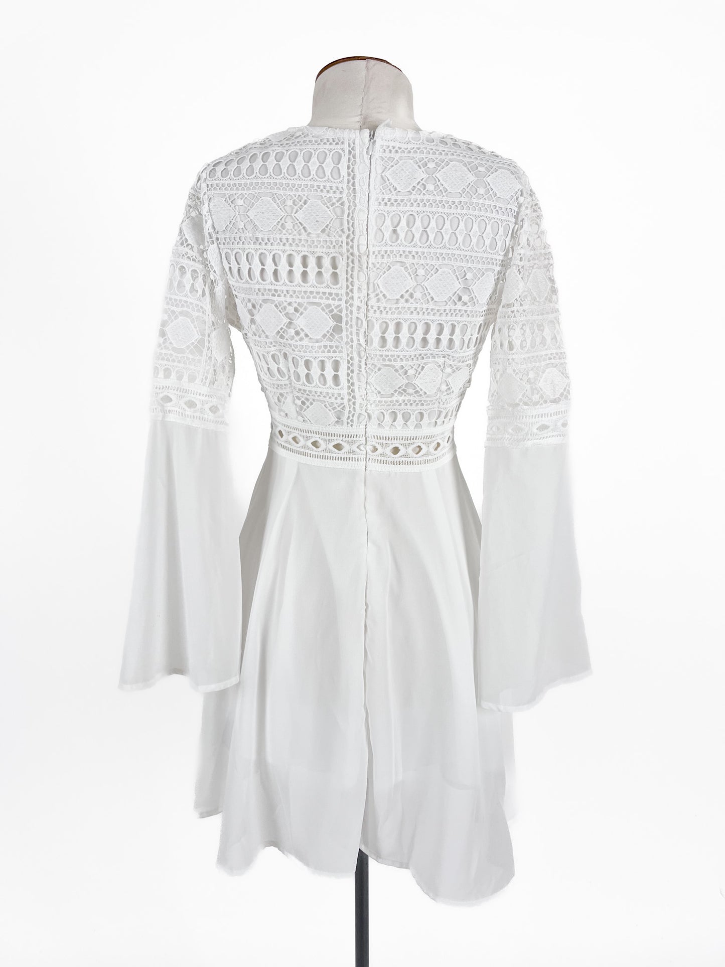 Unknown Brand | White Casual/Cocktail Dress | Size S
