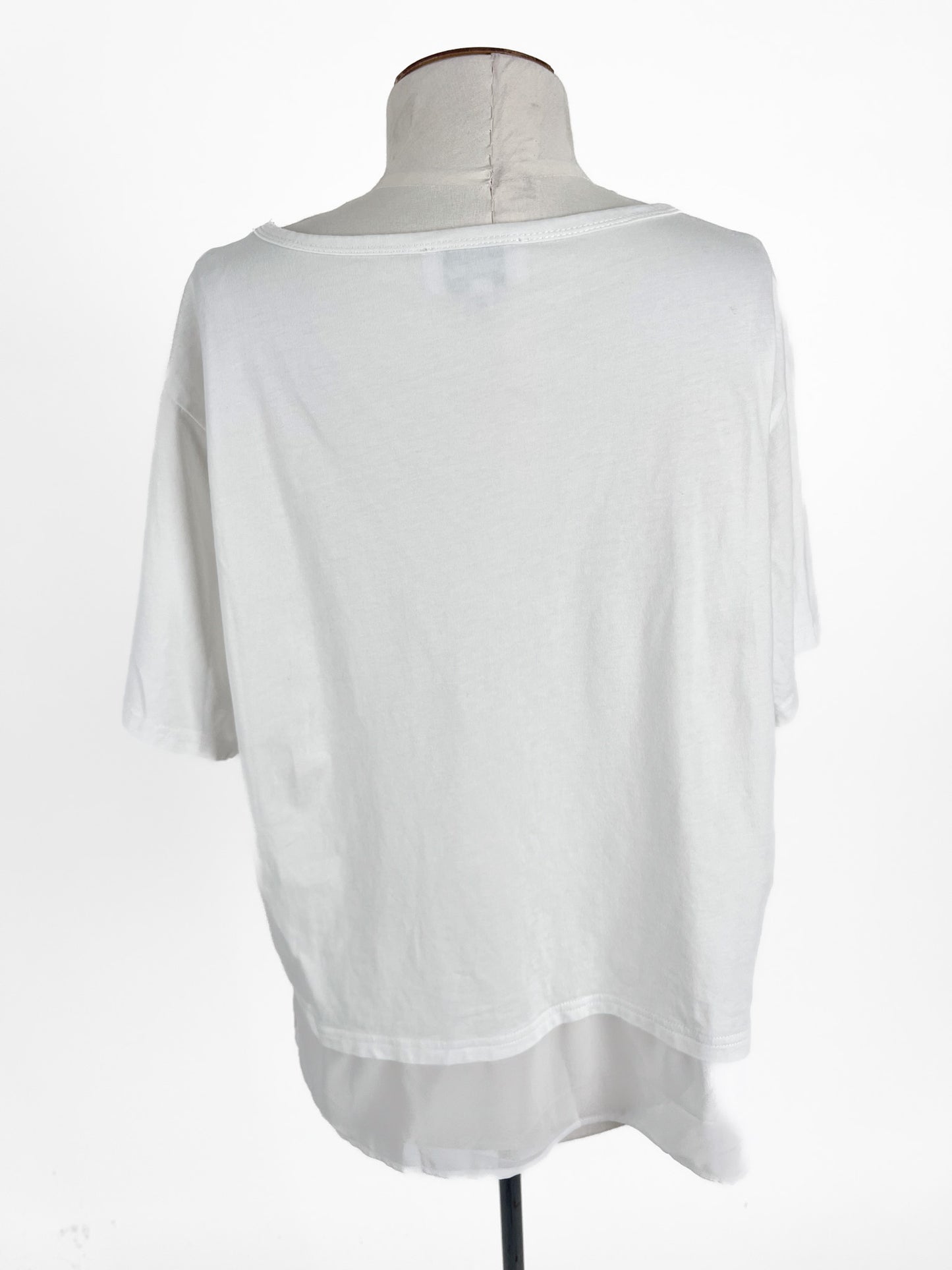Alaska Tees | White Casual Top | Size M