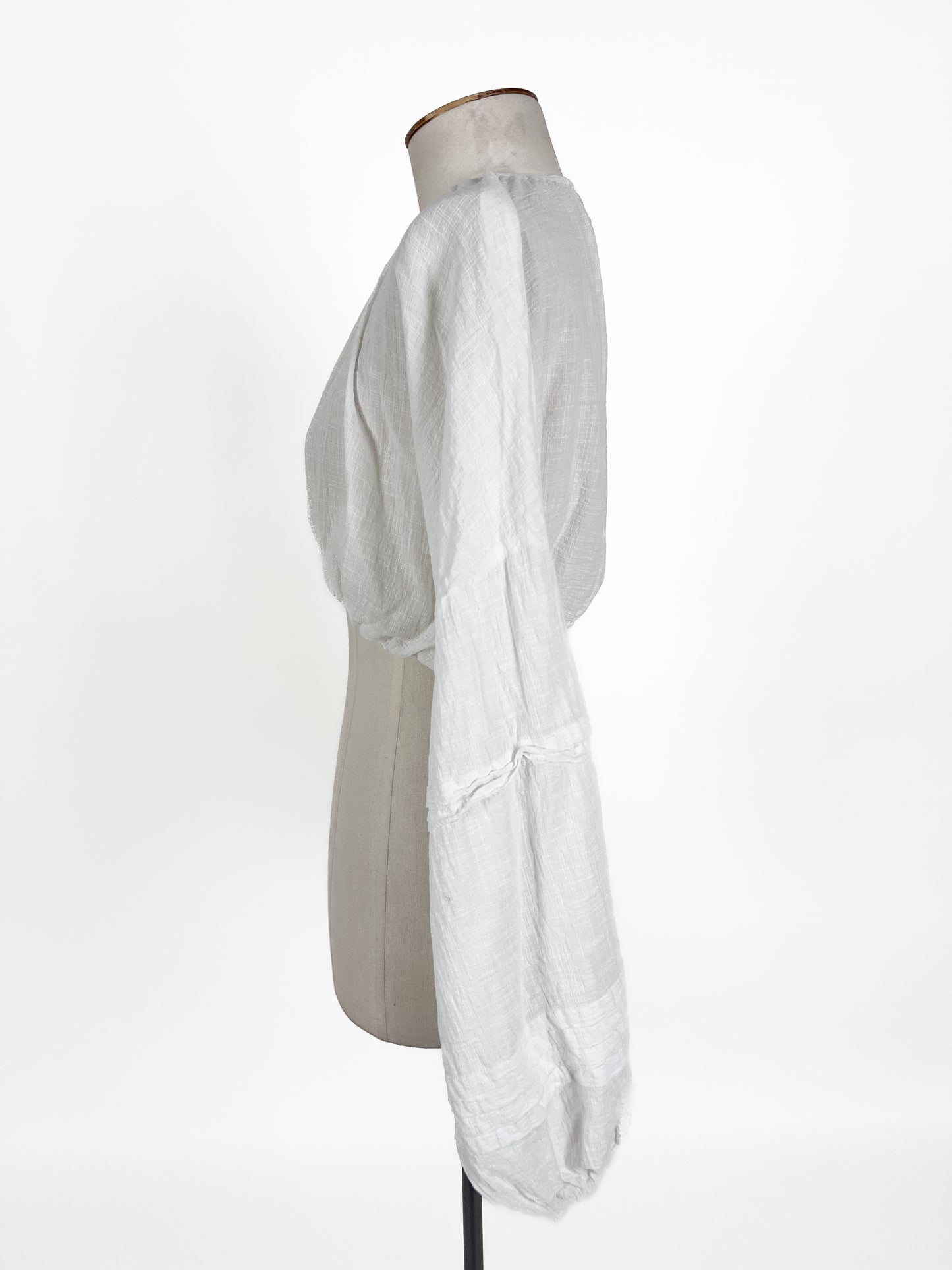 Charlie Holiday | White Casual/Cocktail Top | Size 10