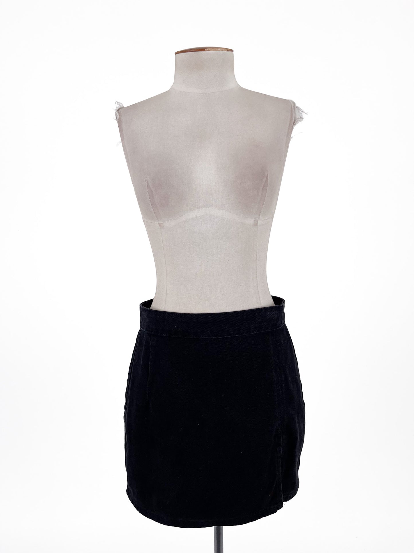 Lioness | Black Casual Skirt | Size S