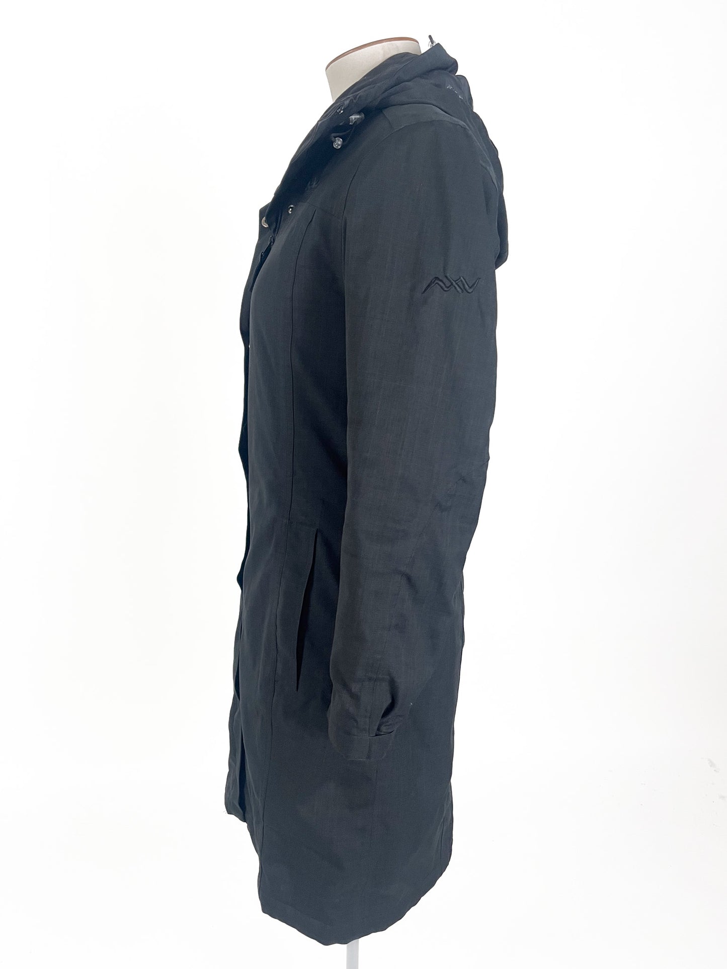 Peak XV | Black Jacket | Size 10